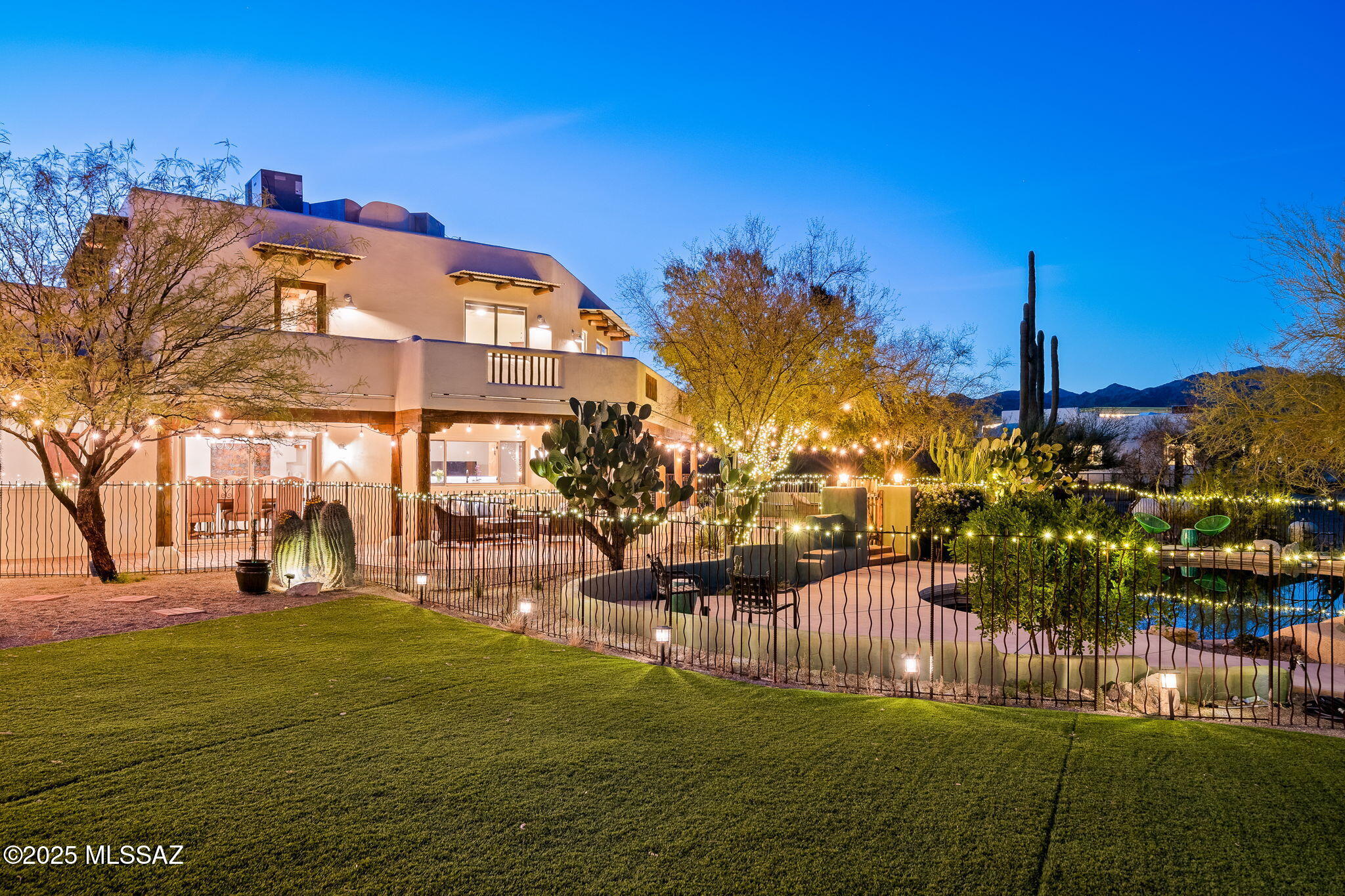 La Cholla Airpark - Residential
