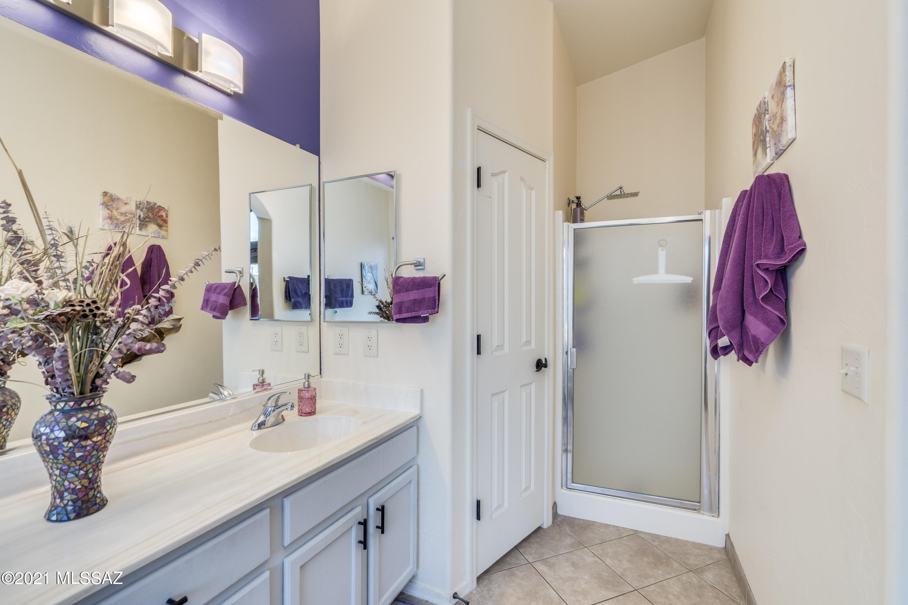 Silverbell Place (1-153) - Residential