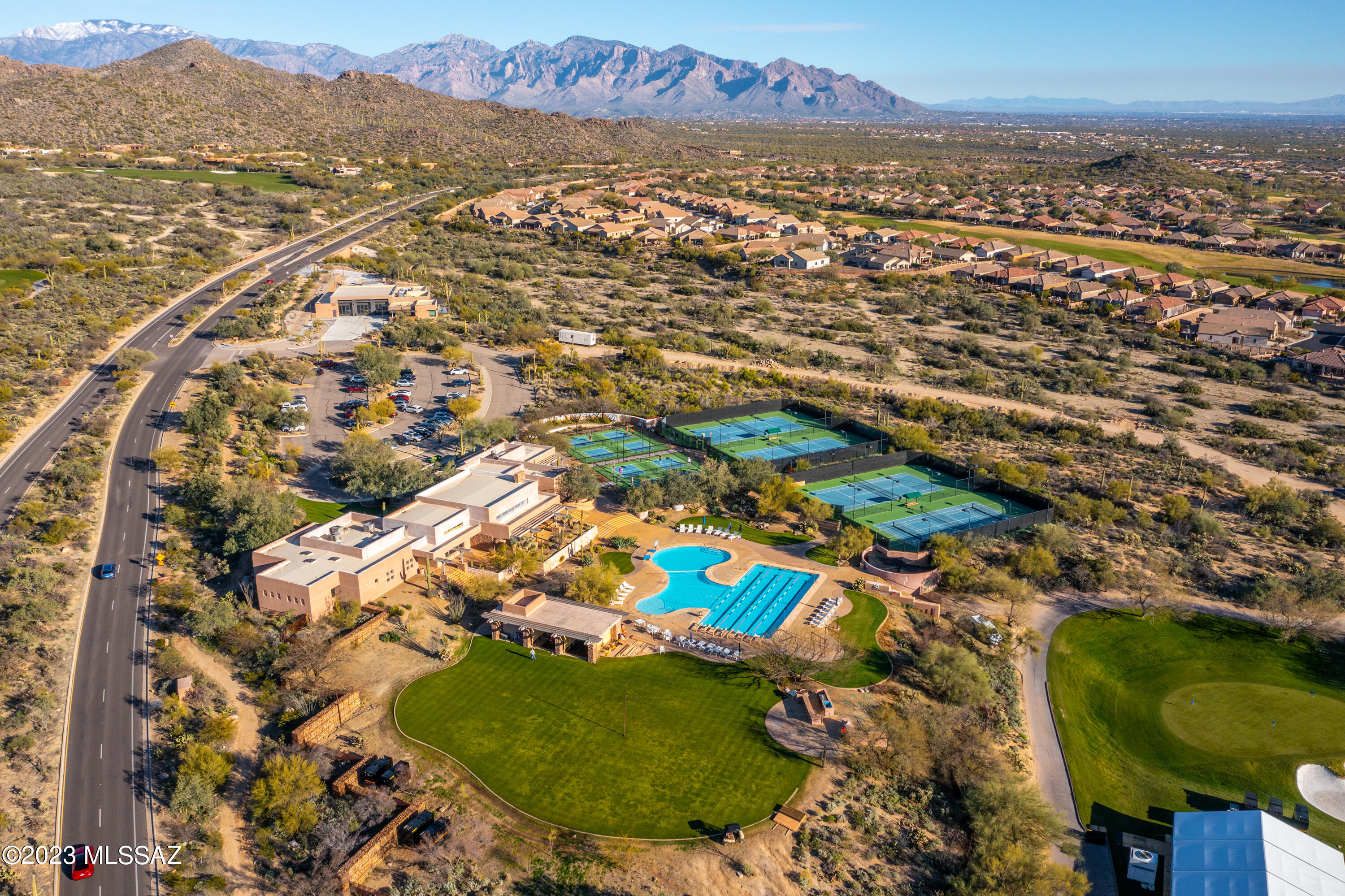 Dos Lagos at Dove Mountain (1-91) - Residential