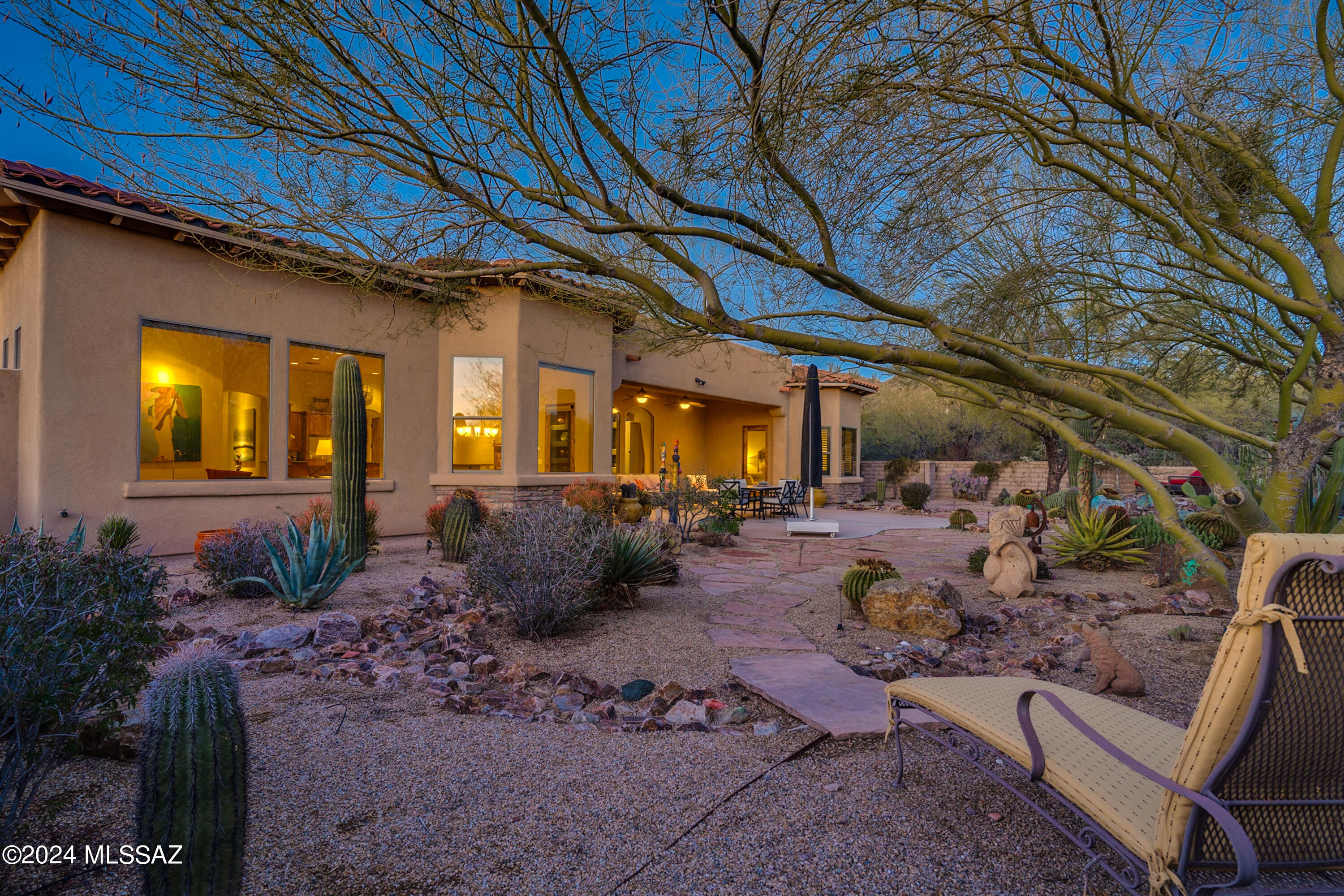 Dos Lagos at Dove Mountain (1-91) - Residential