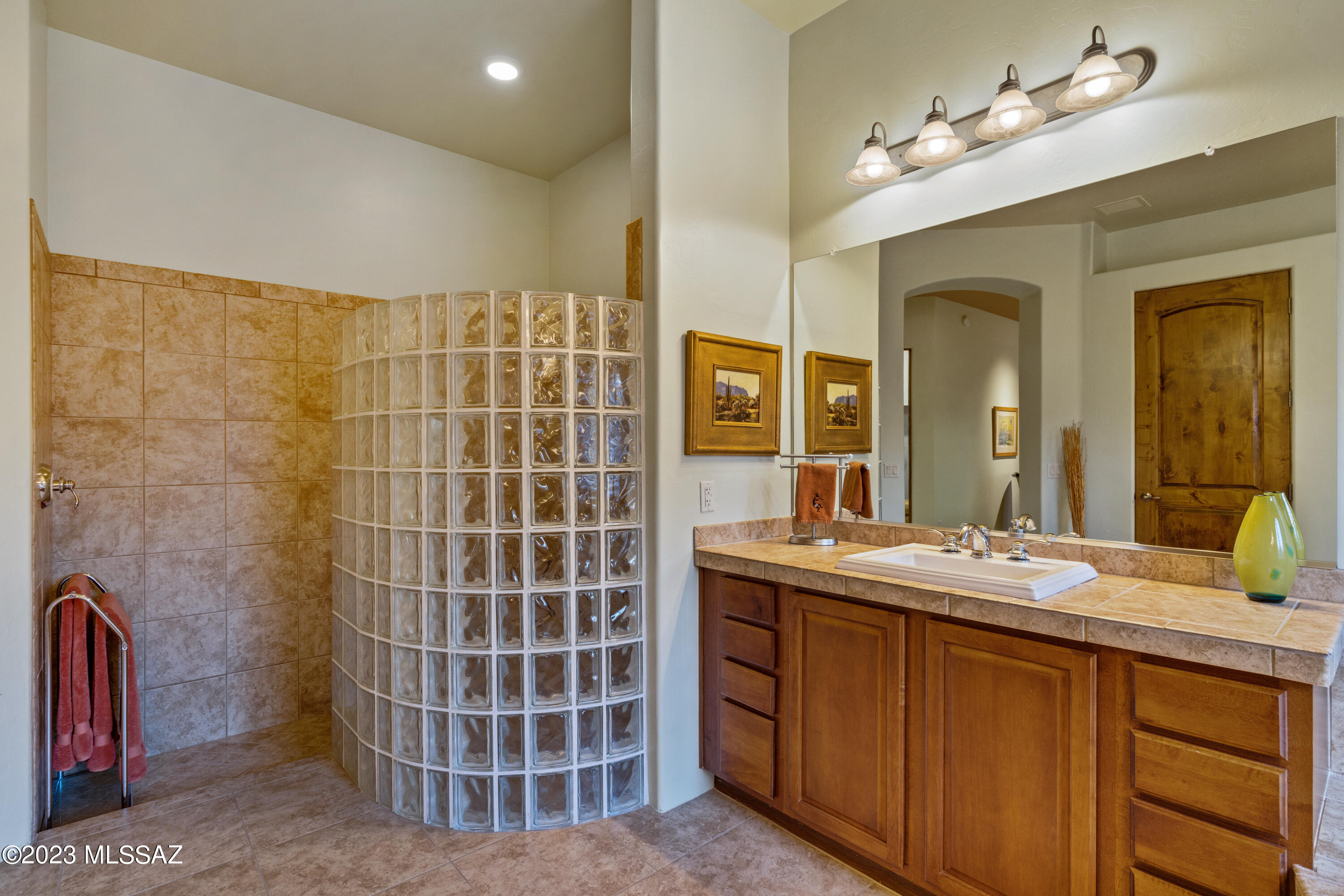 Dos Lagos at Dove Mountain (1-91) - Residential