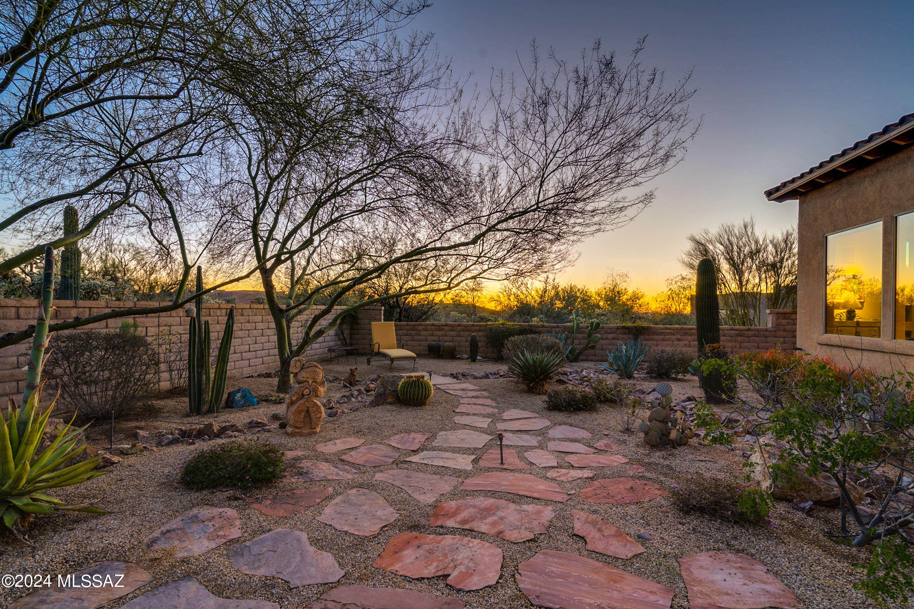 Dos Lagos at Dove Mountain (1-91) - Residential