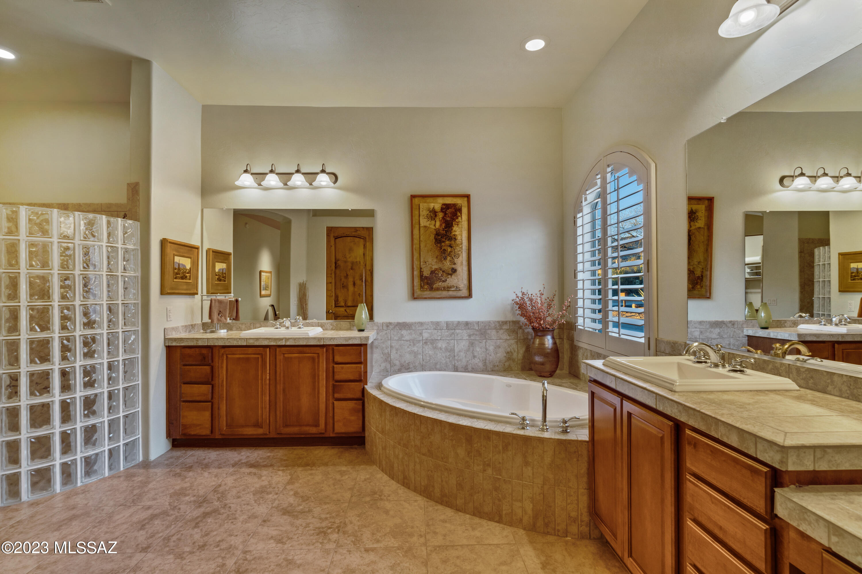 Dos Lagos at Dove Mountain (1-91) - Residential