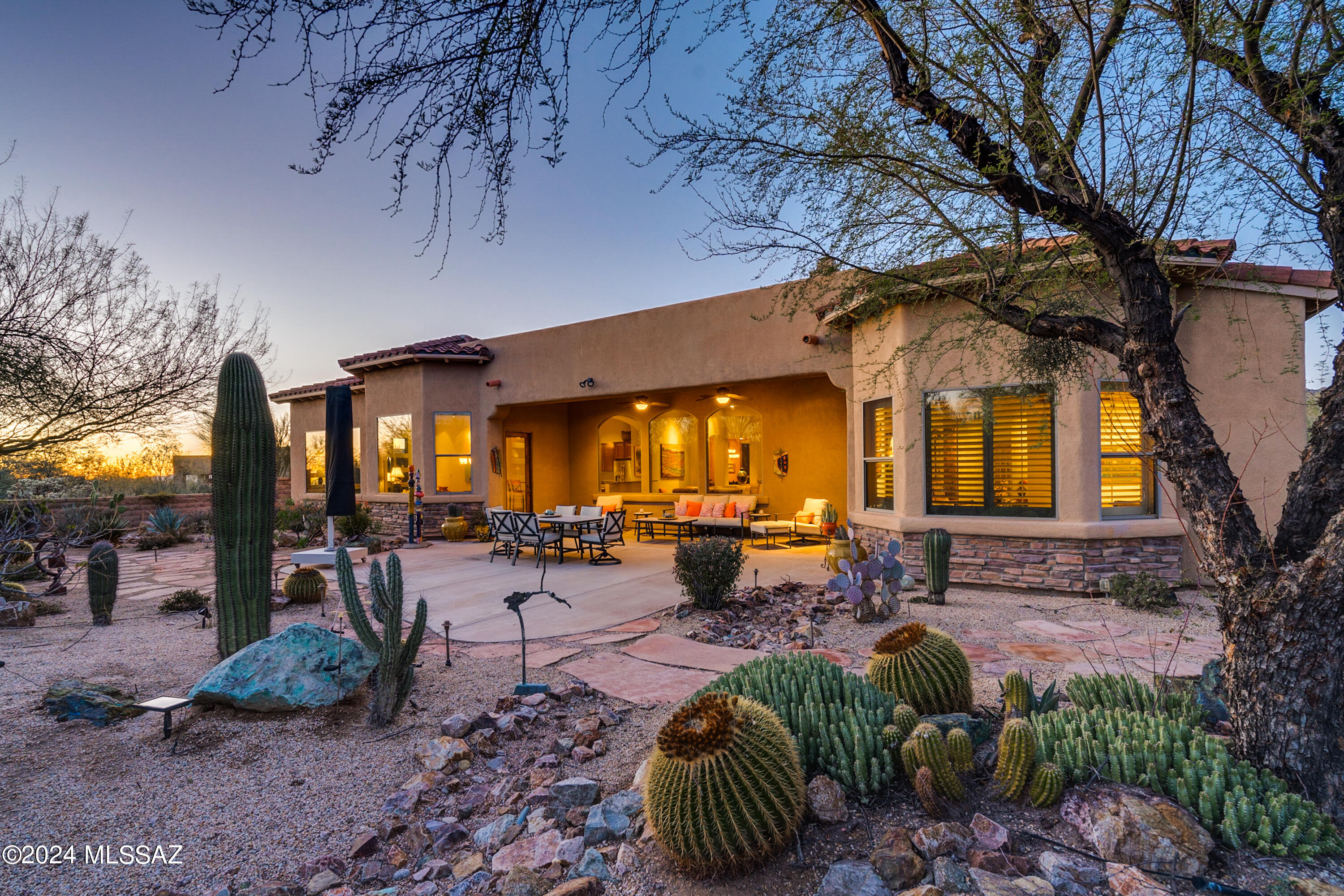 Dos Lagos at Dove Mountain (1-91) - Residential