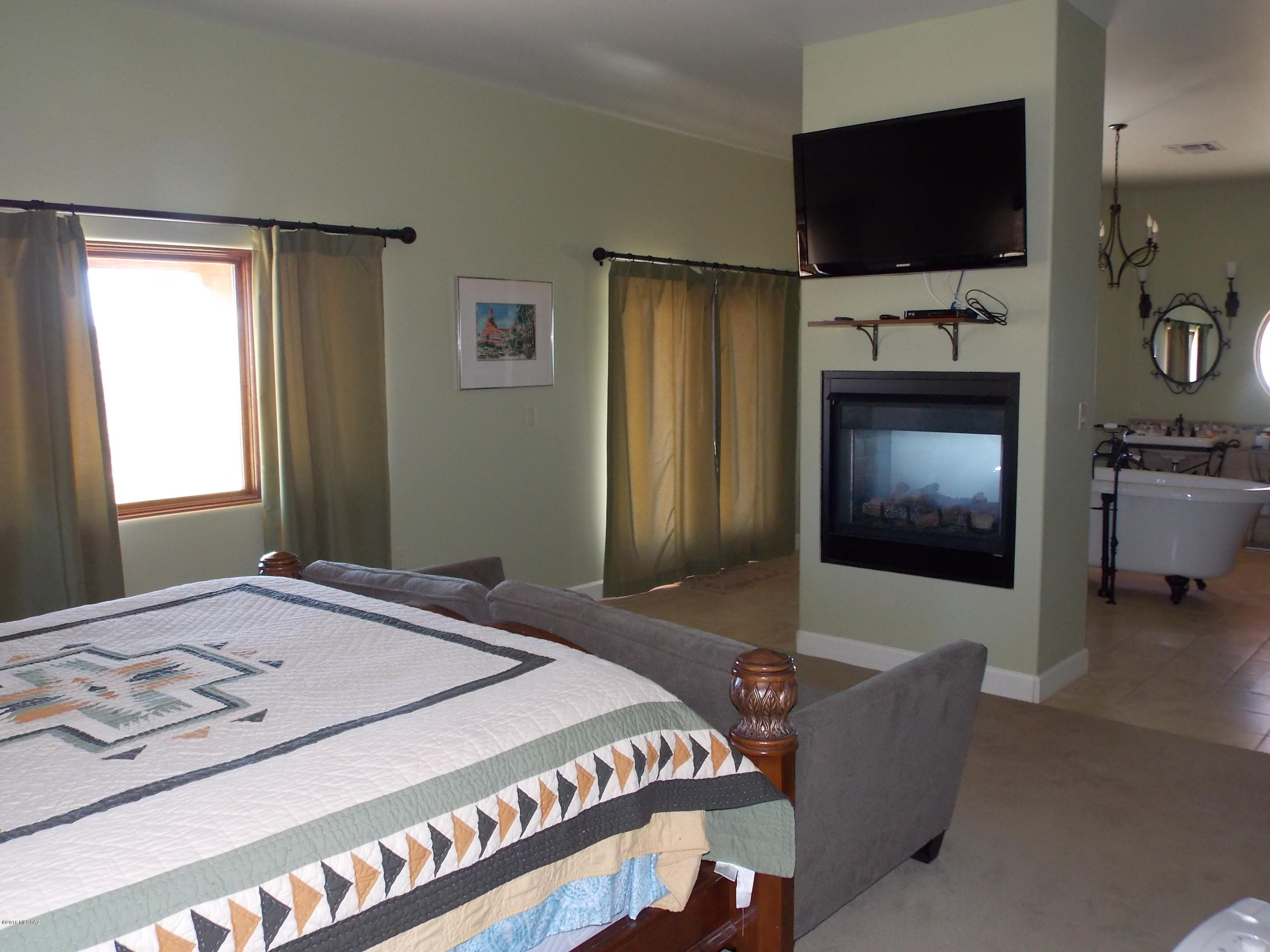 High Lonesome Ranch Estates - Residential