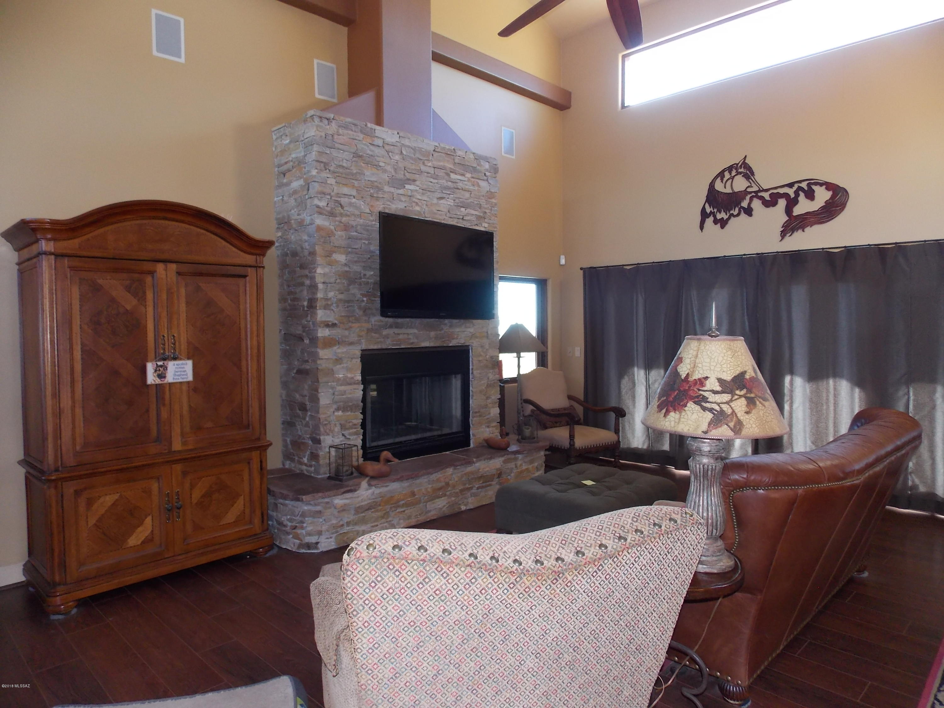 High Lonesome Ranch Estates - Residential