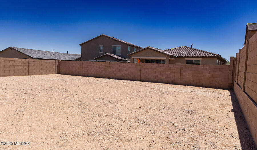 Entrada Del Pueblo - Residential
