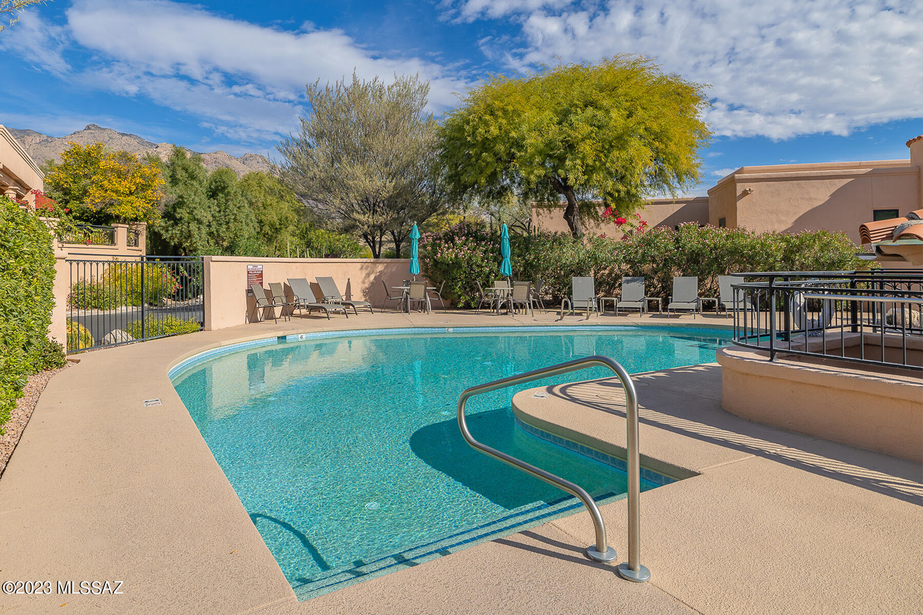 Paloma Del Sol (1-50) - Residential