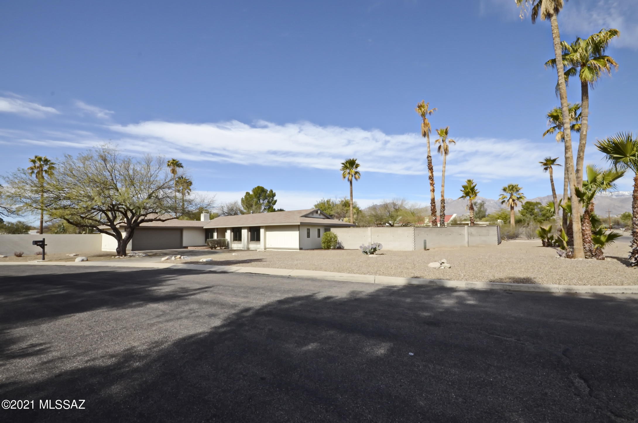 Beautiful Ranch Style House in the much sought after / Sabino Vista Community!!! This GEM has ALL NEWER WINDOWS / Floors,Paint, fixtures,DOORS,Hardware,IMPROVED Kitchen & Bathrooms! Tankless Hot Water!! Updated
Electricial Service! HUGE LOT @ 42% of an ACRE! 'OH  WAIT...NO HOA! Home Warranty & much more. Scope out our 50 PHOTO'S, Grab your checkbook & come pay us a visit. You will be glad you did!!
THANK YOU!! Let's work together!!!