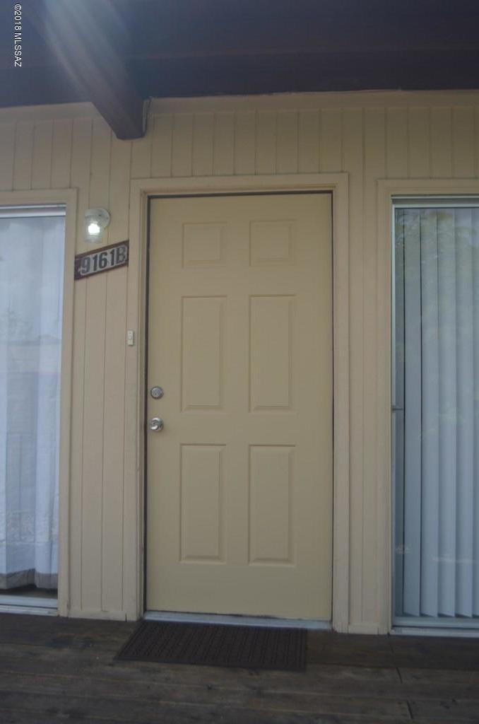 Las Placitas Townhouses - Residential Lease