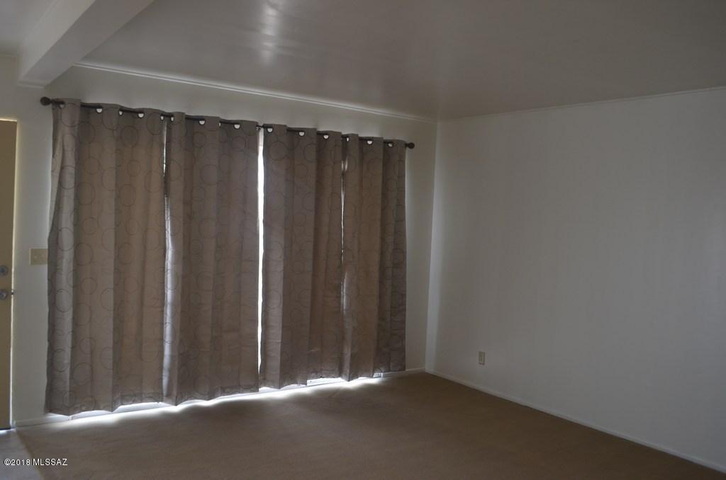 Las Placitas Townhouses - Residential Lease