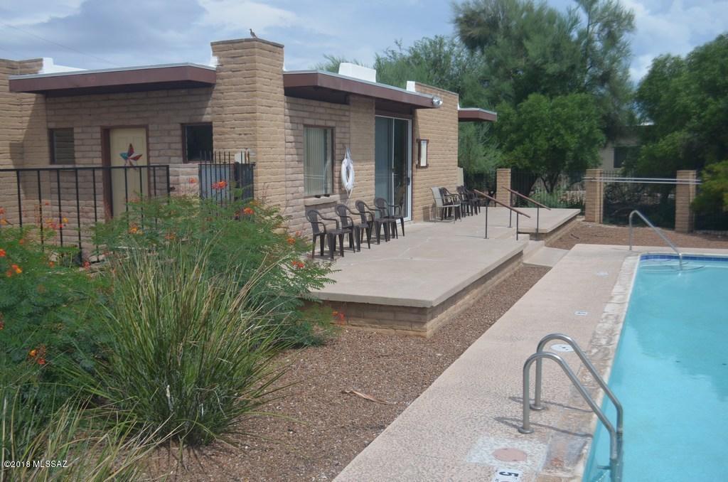 Las Placitas Townhouses - Residential Lease