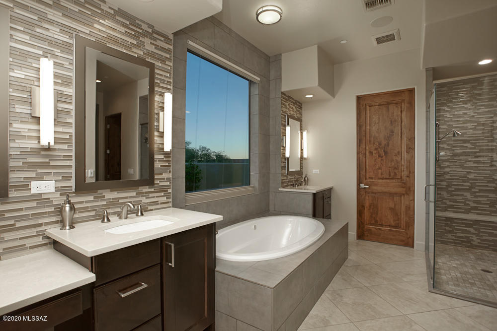 Whaleback Ridge Estates at Ventana Canyon (1-30) - Residential