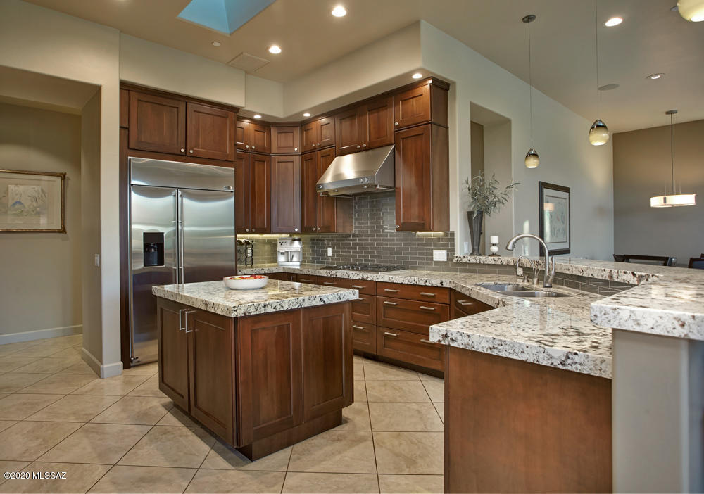 Whaleback Ridge Estates at Ventana Canyon (1-30) - Residential