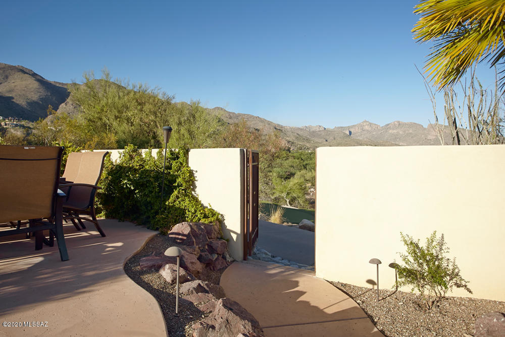 Whaleback Ridge Estates at Ventana Canyon (1-30) - Residential
