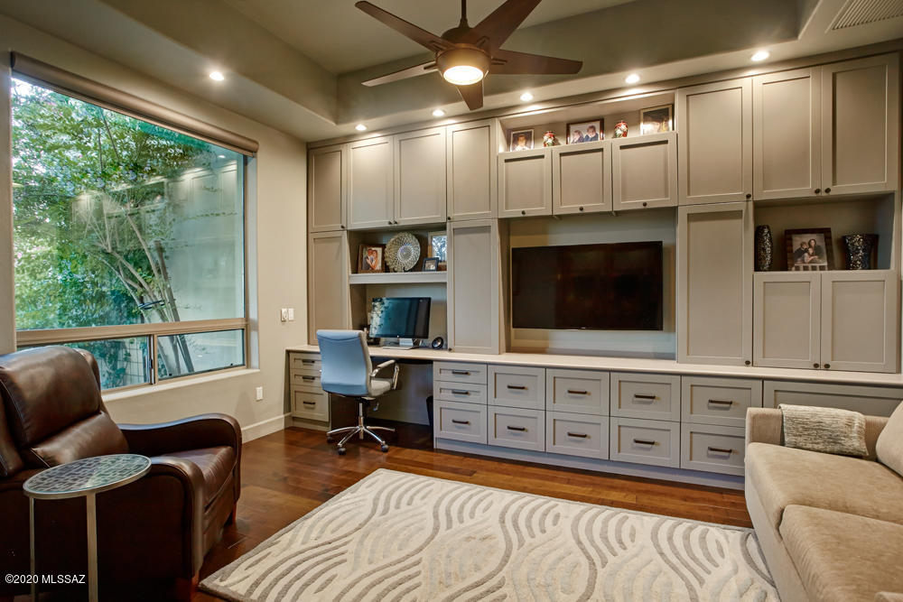 Whaleback Ridge Estates at Ventana Canyon (1-30) - Residential