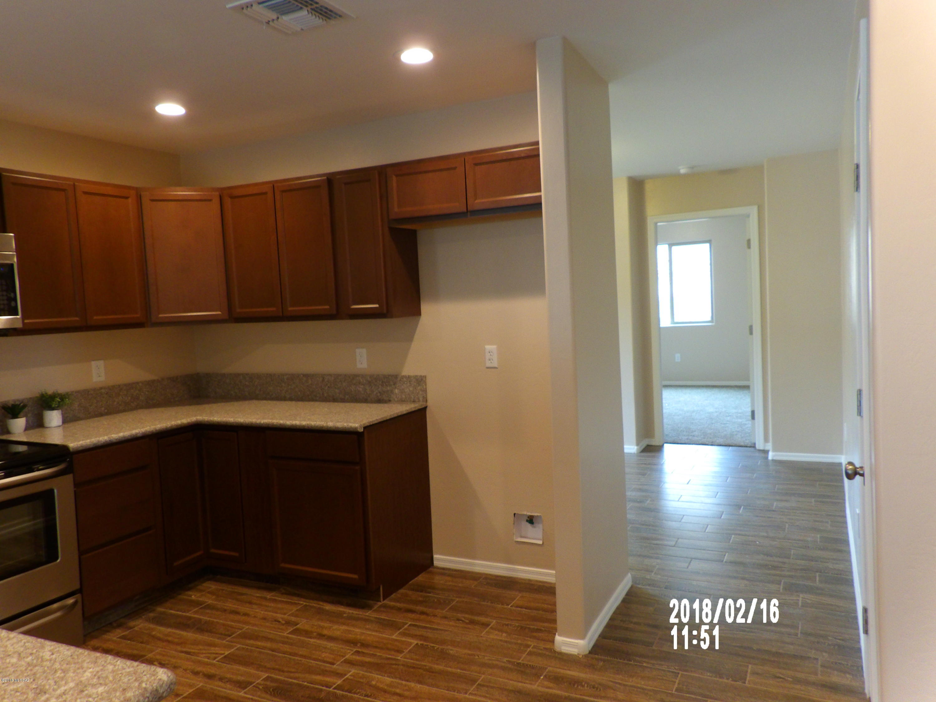 Mountain Manor View - Residential