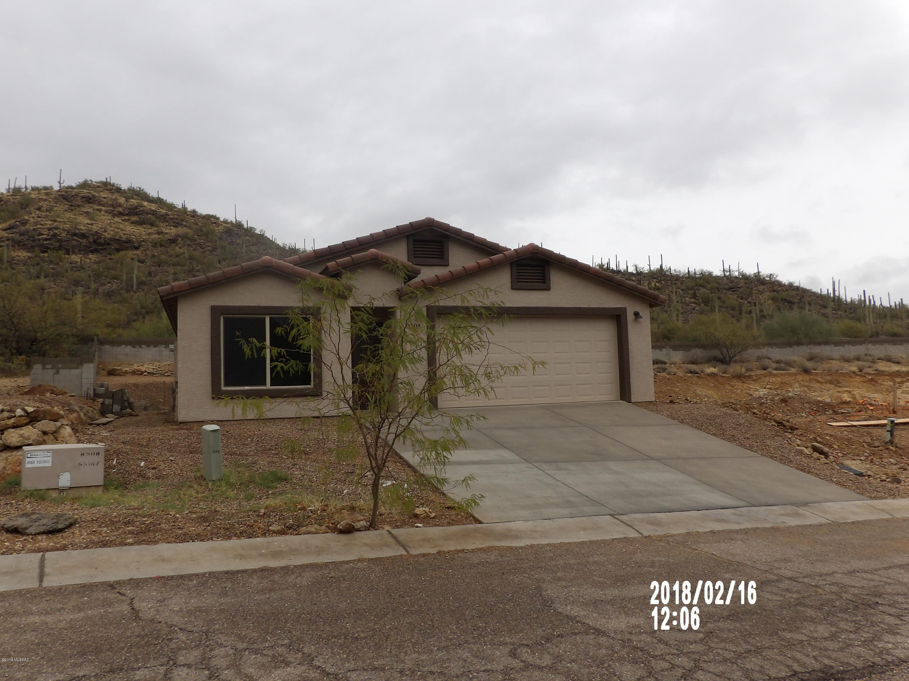 Mountain Manor View - Residential