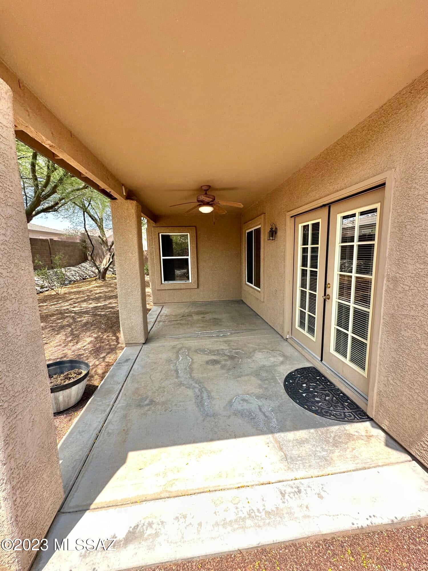 Black Horse (1-411) - Residential Lease