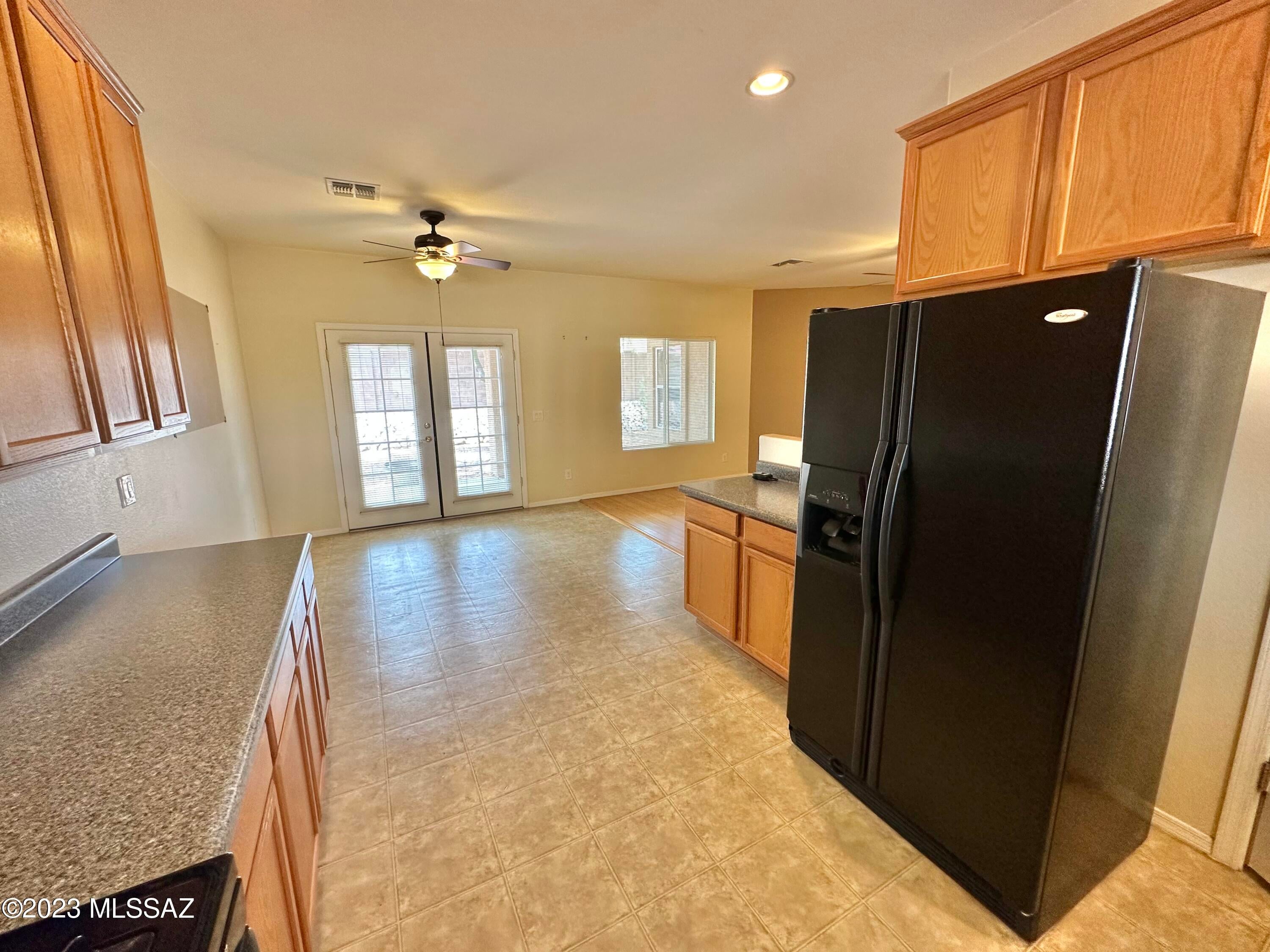 Black Horse (1-411) - Residential Lease