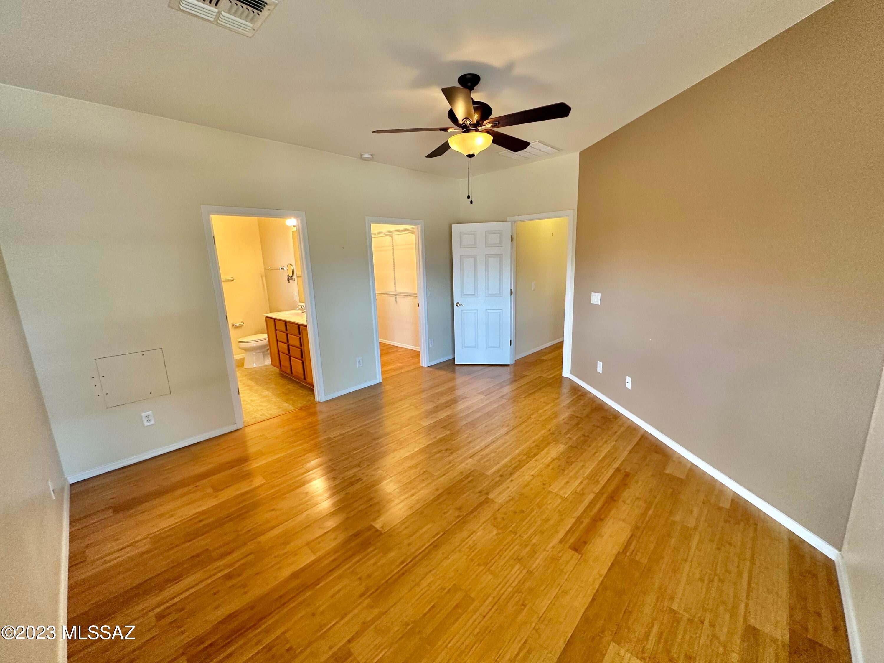 Black Horse (1-411) - Residential Lease