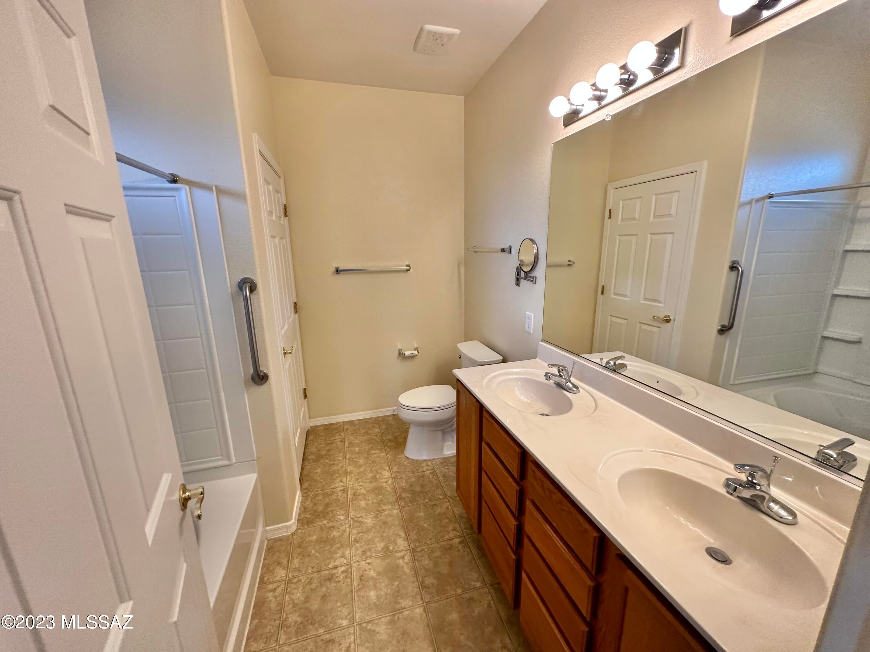 Black Horse (1-411) - Residential Lease
