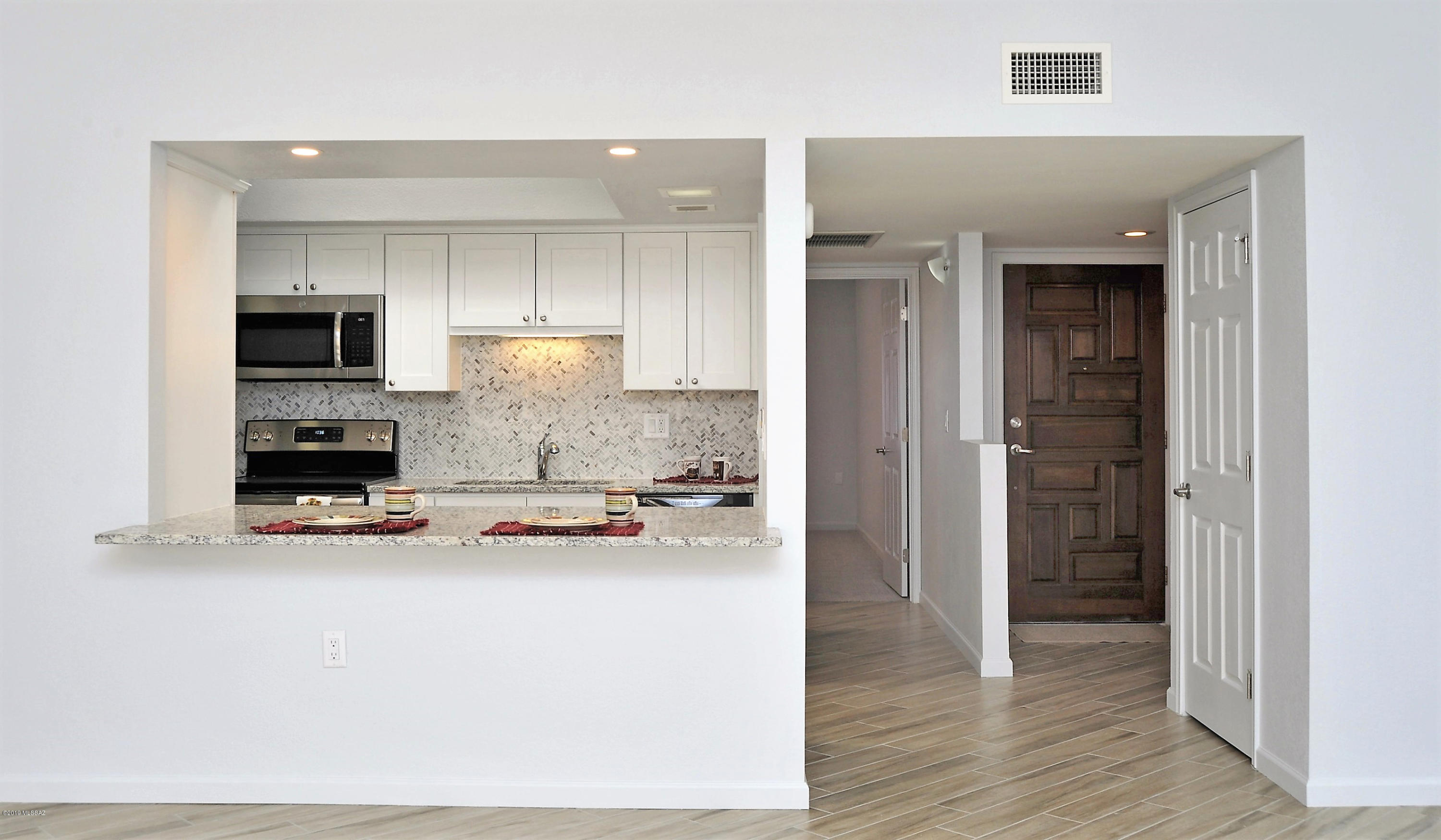 La Cholla Hills(1-313) - Residential