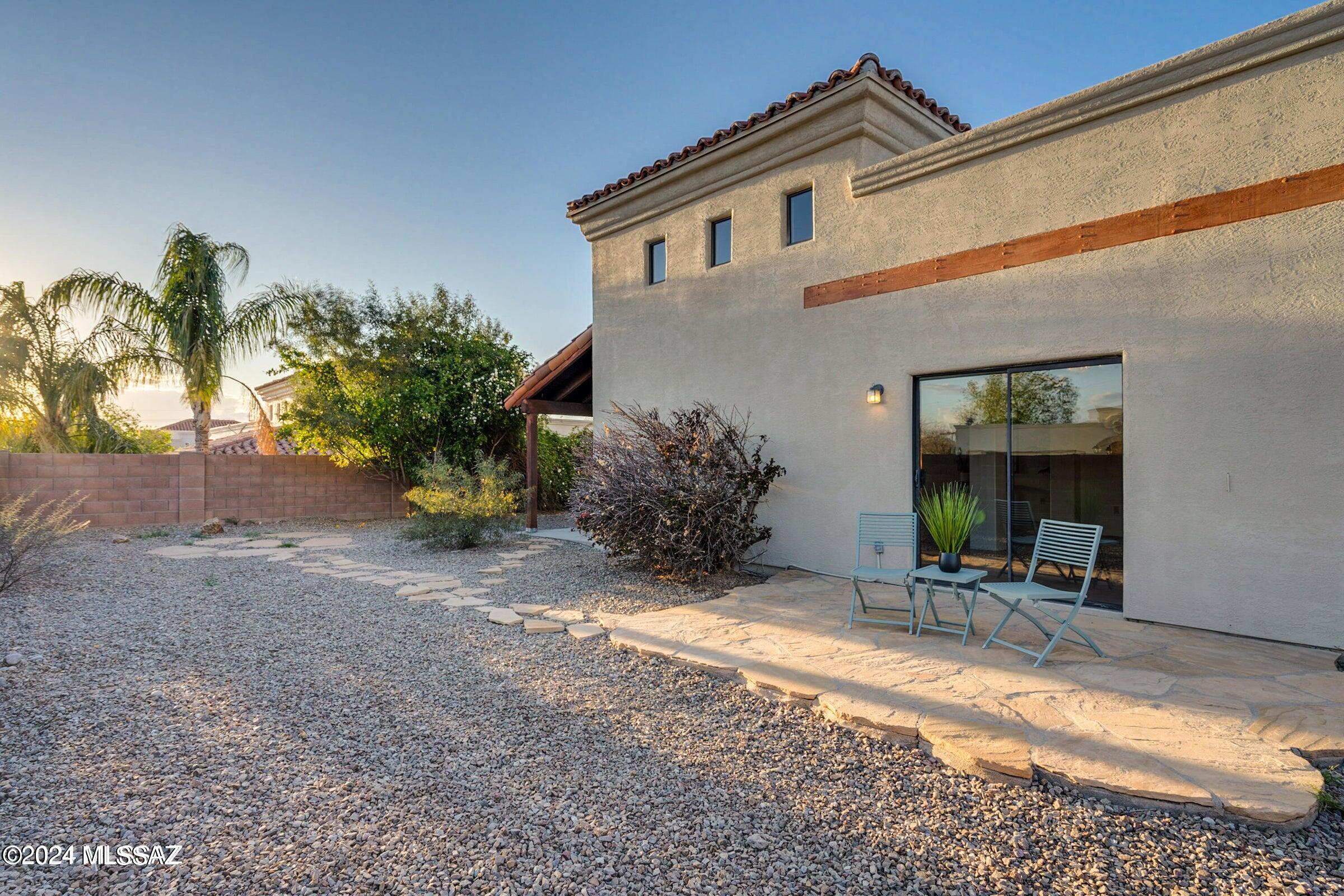 Pedregal(1-50) - Residential Lease
