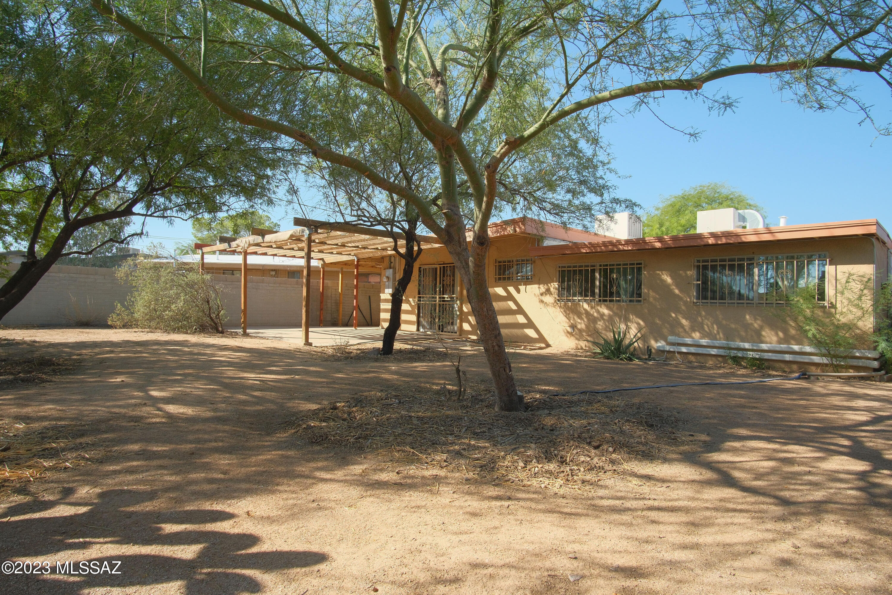 Pueblo Gardens - Residential