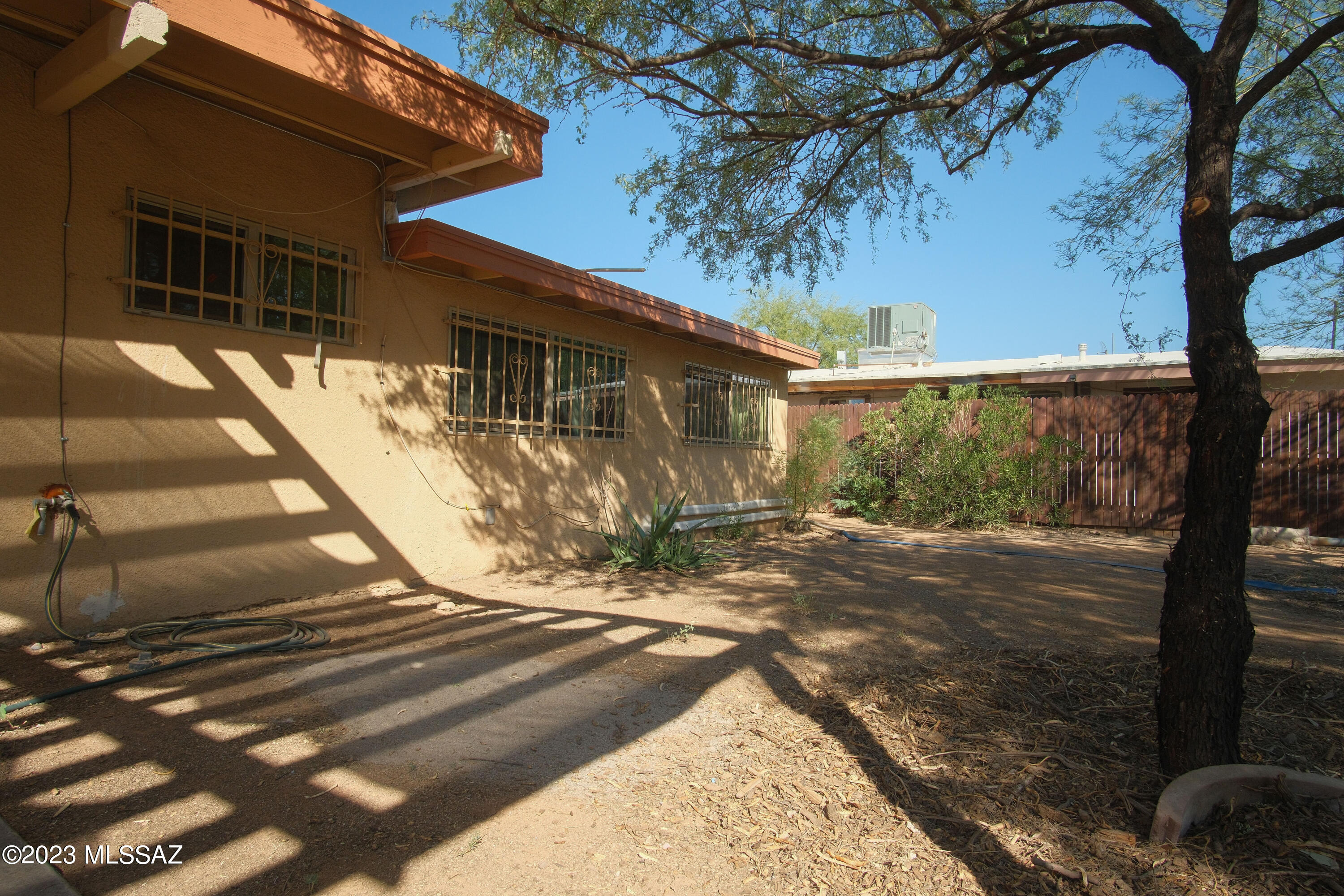 Pueblo Gardens - Residential