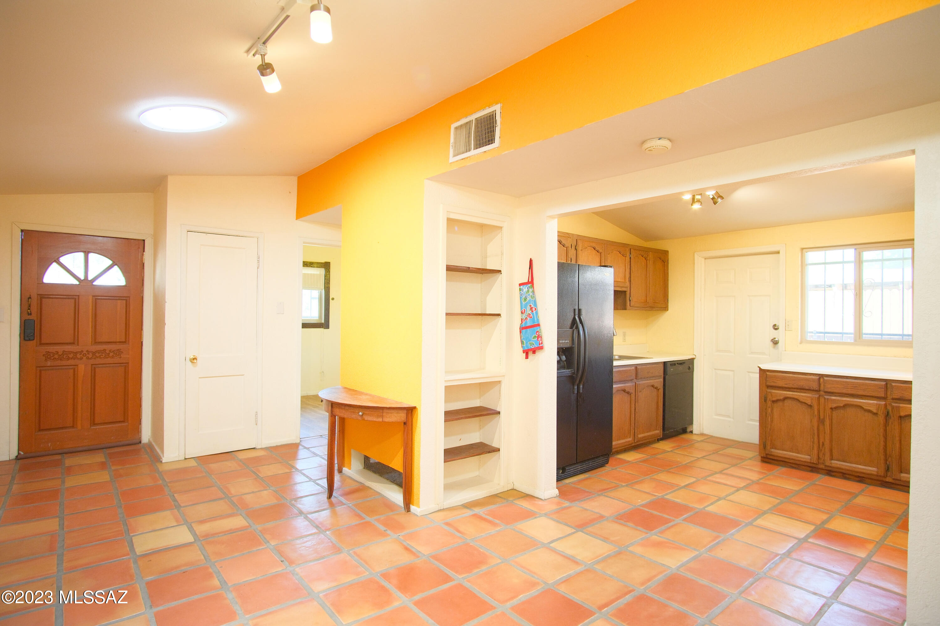 Pueblo Gardens - Residential