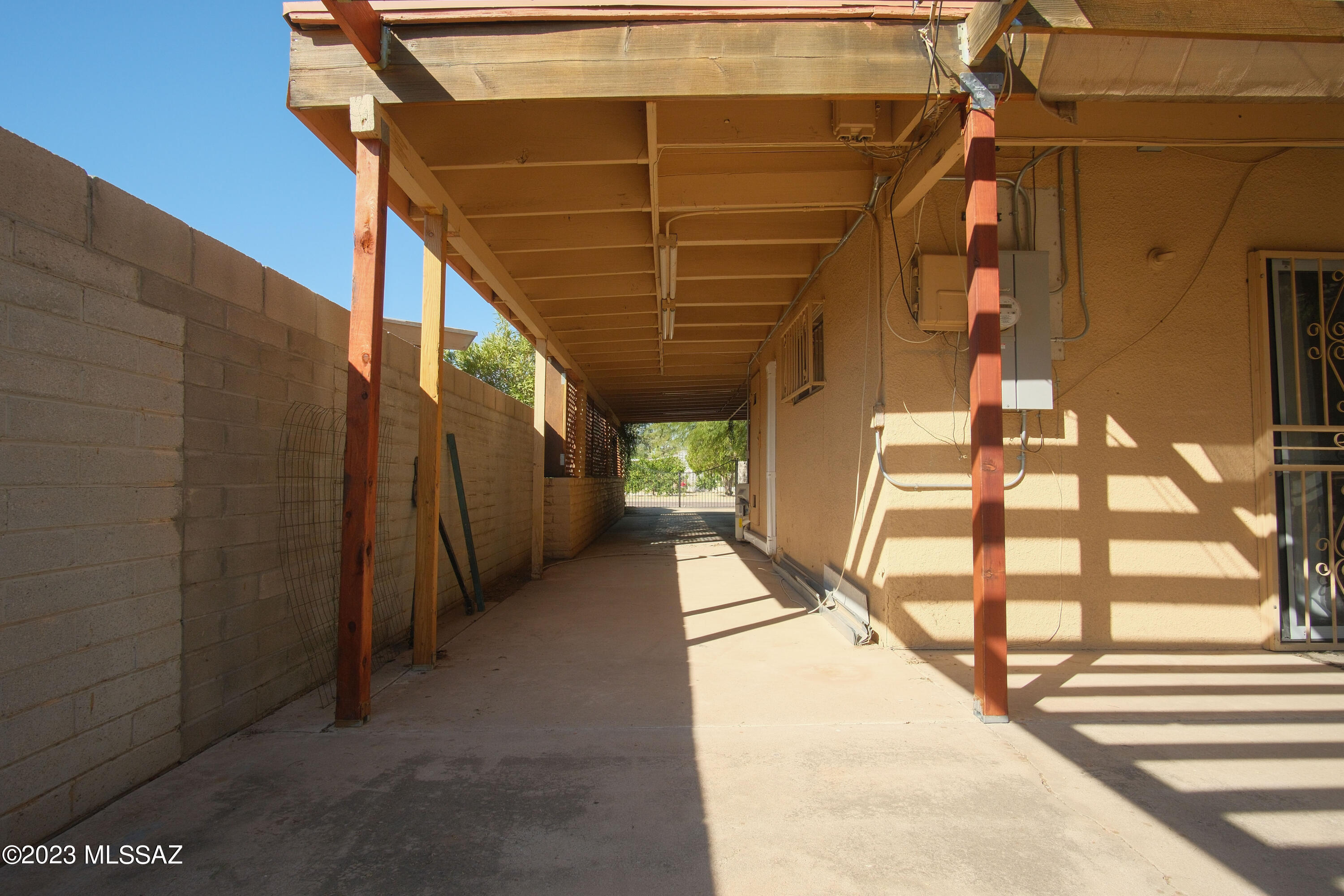 Pueblo Gardens - Residential