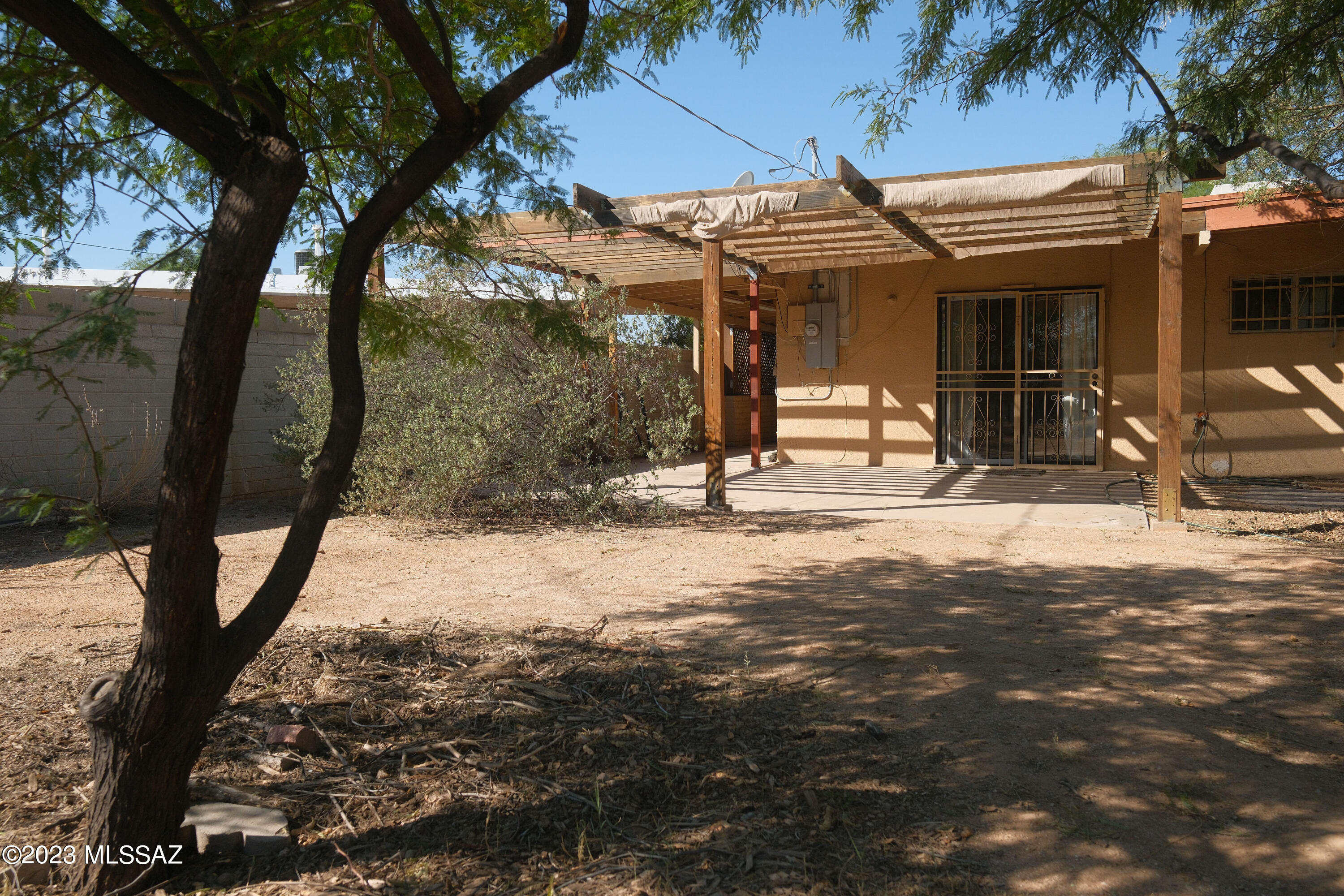 Pueblo Gardens - Residential