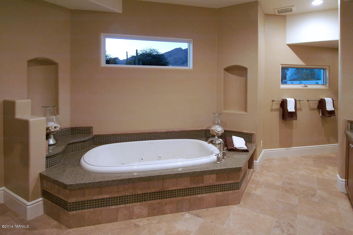 Whaleback Ridge Estates at Ventana Canyon (1-30) - Residential