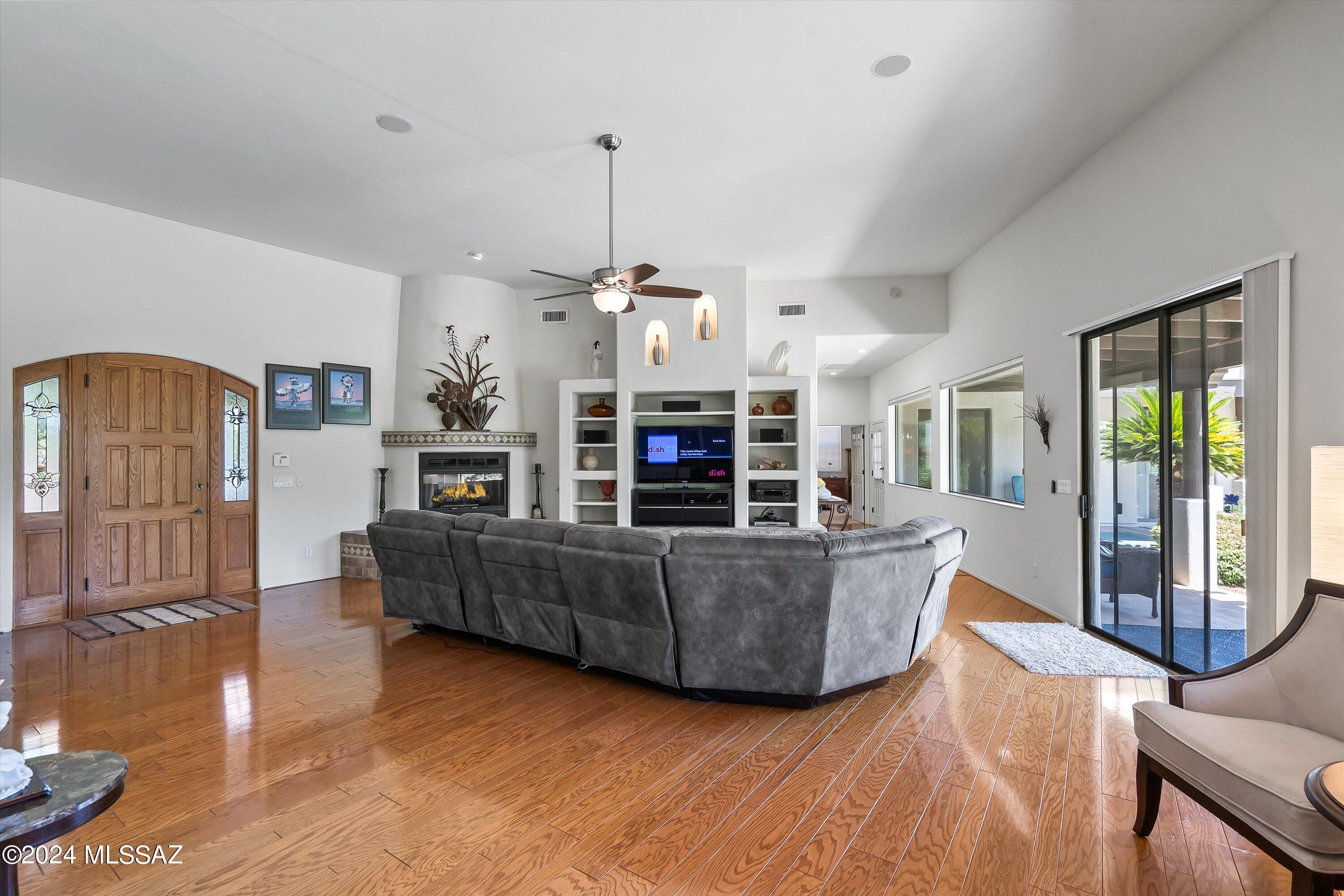 Rancho Buena Vista (30-69) - Residential