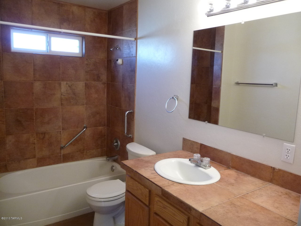 Unsubdivided - Residential Lease