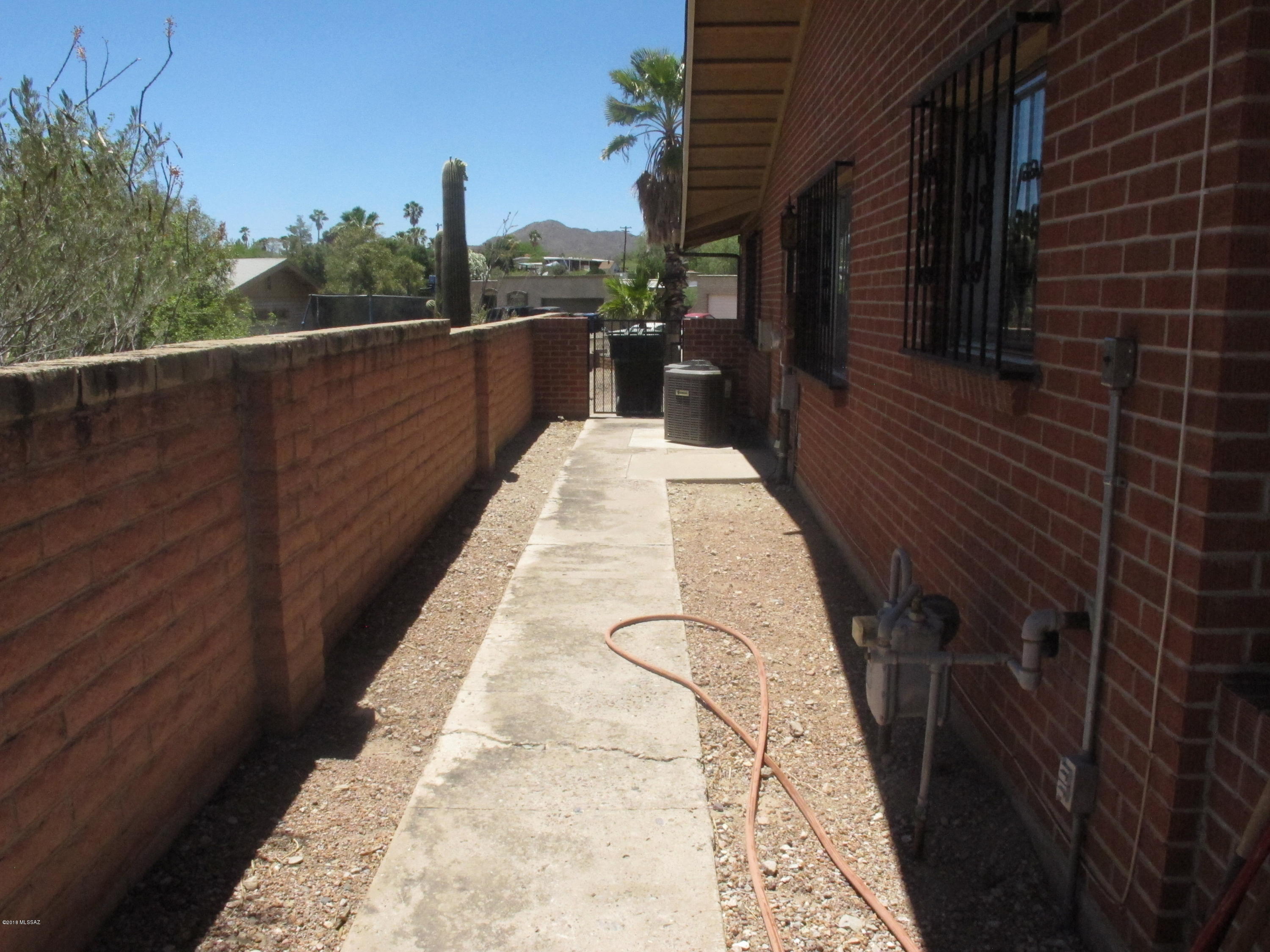 Tanglewood Terrace (1-30) - Residential