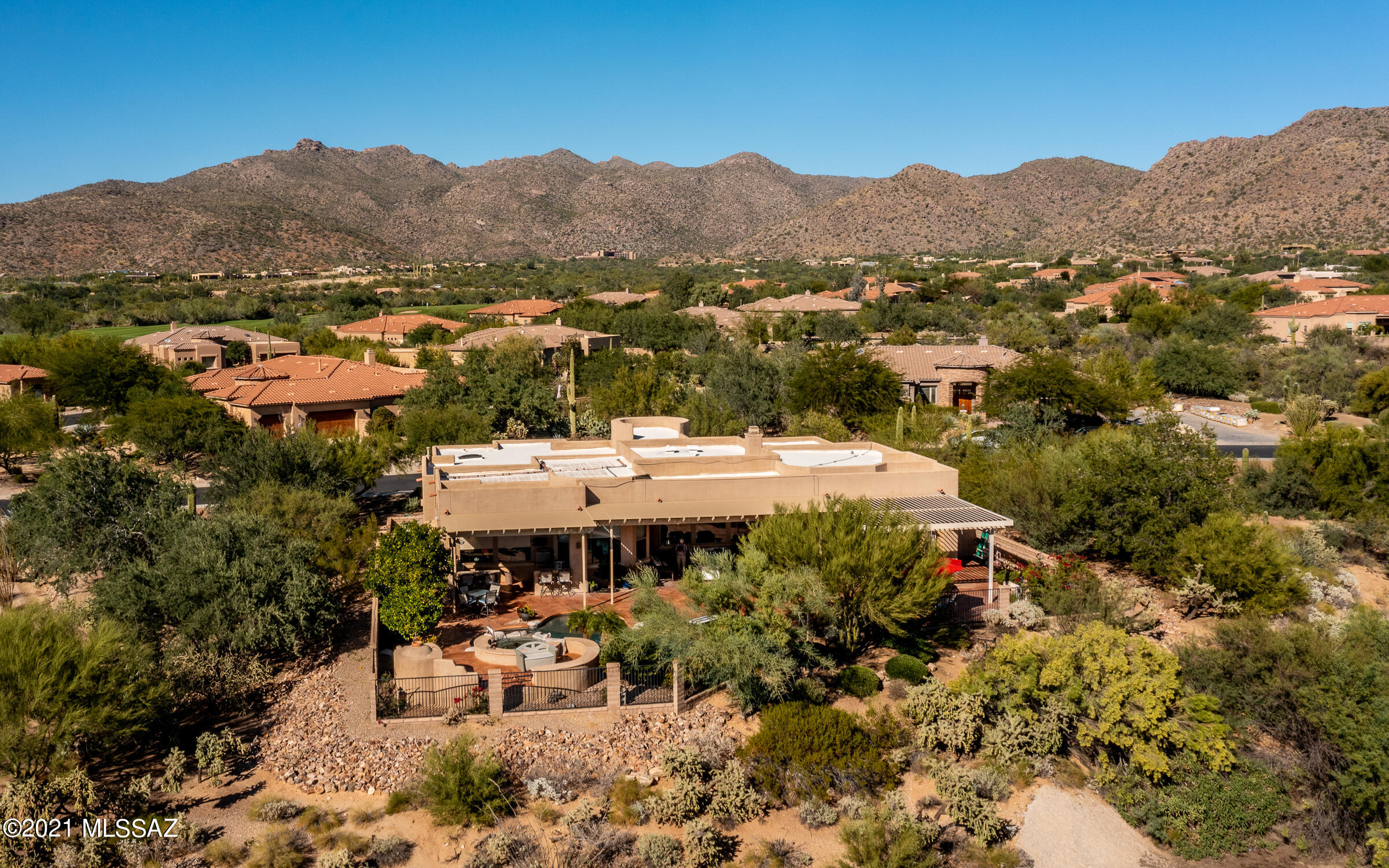 Dos Lagos at Dove Mountain (1-91) - Residential