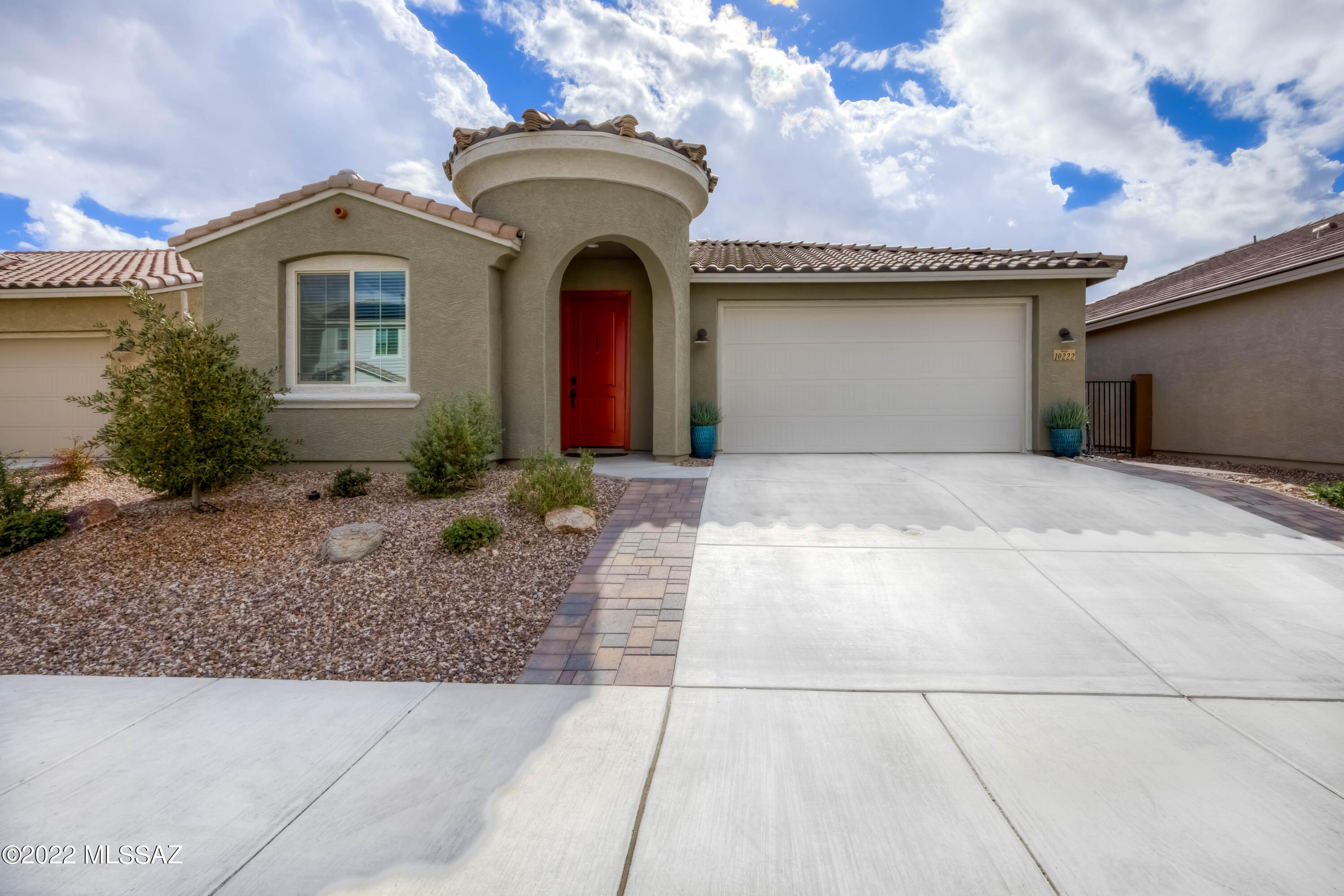 Upgrades galore in this 3 bedroom plus a den built by Mattamy home in Saguaro Trails.  Upgraded kitchen, tile throughout, extended kitchen, oasis bathroom, taller garage door, digital door locks, three zone water system & softener, automatic bike rack, stone fountain, and the list goes on.  This home boasts a stunning backyard with mature vegetation.  Vail School district, Mica High, Rincon Vista, and Senita Valley elementary schools.   Heated community pool.