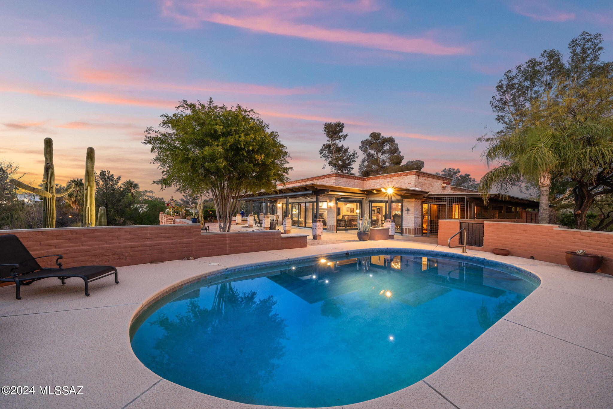 Tucson National Est - Residential