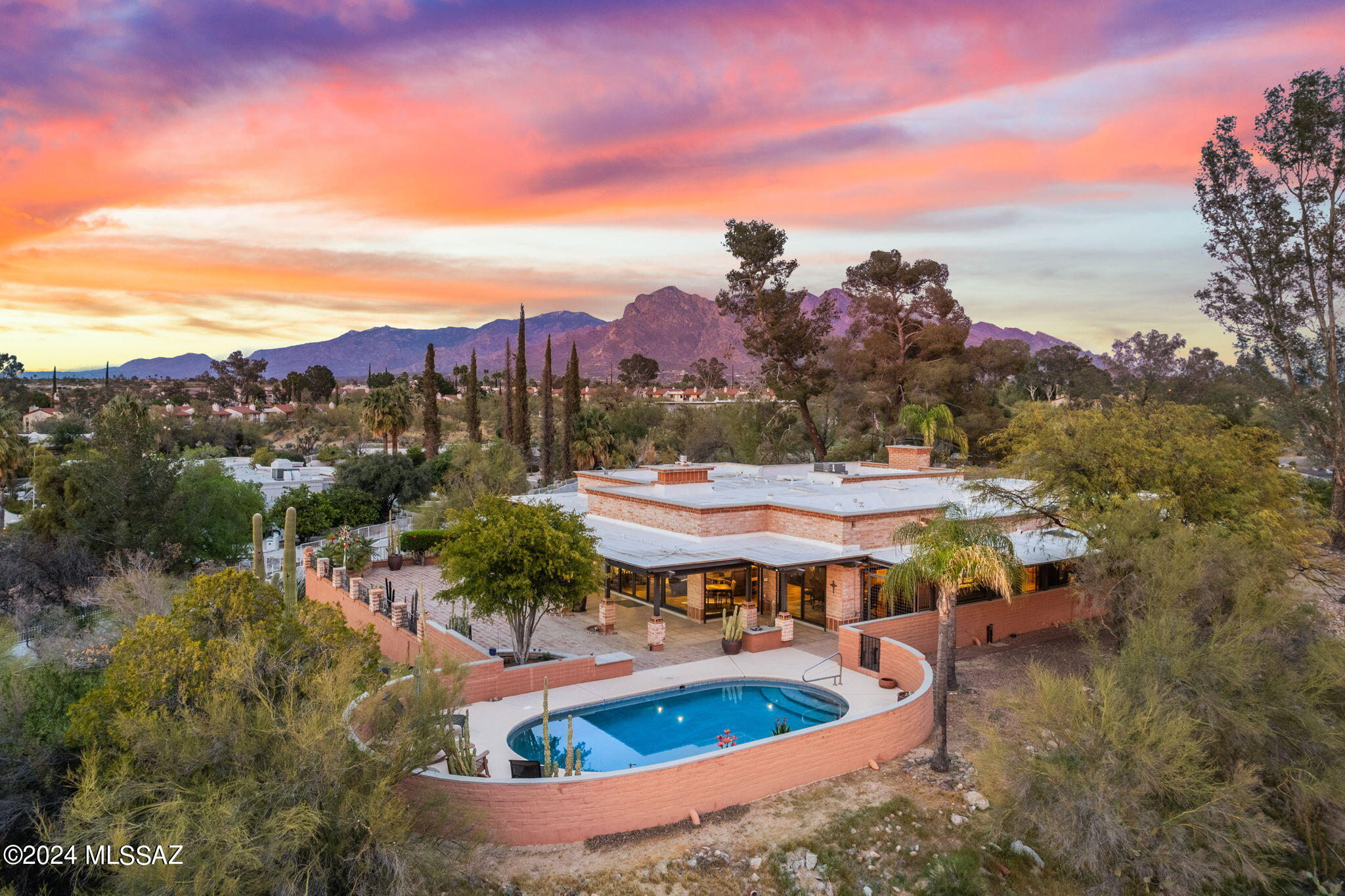 Tucson National Est - Residential