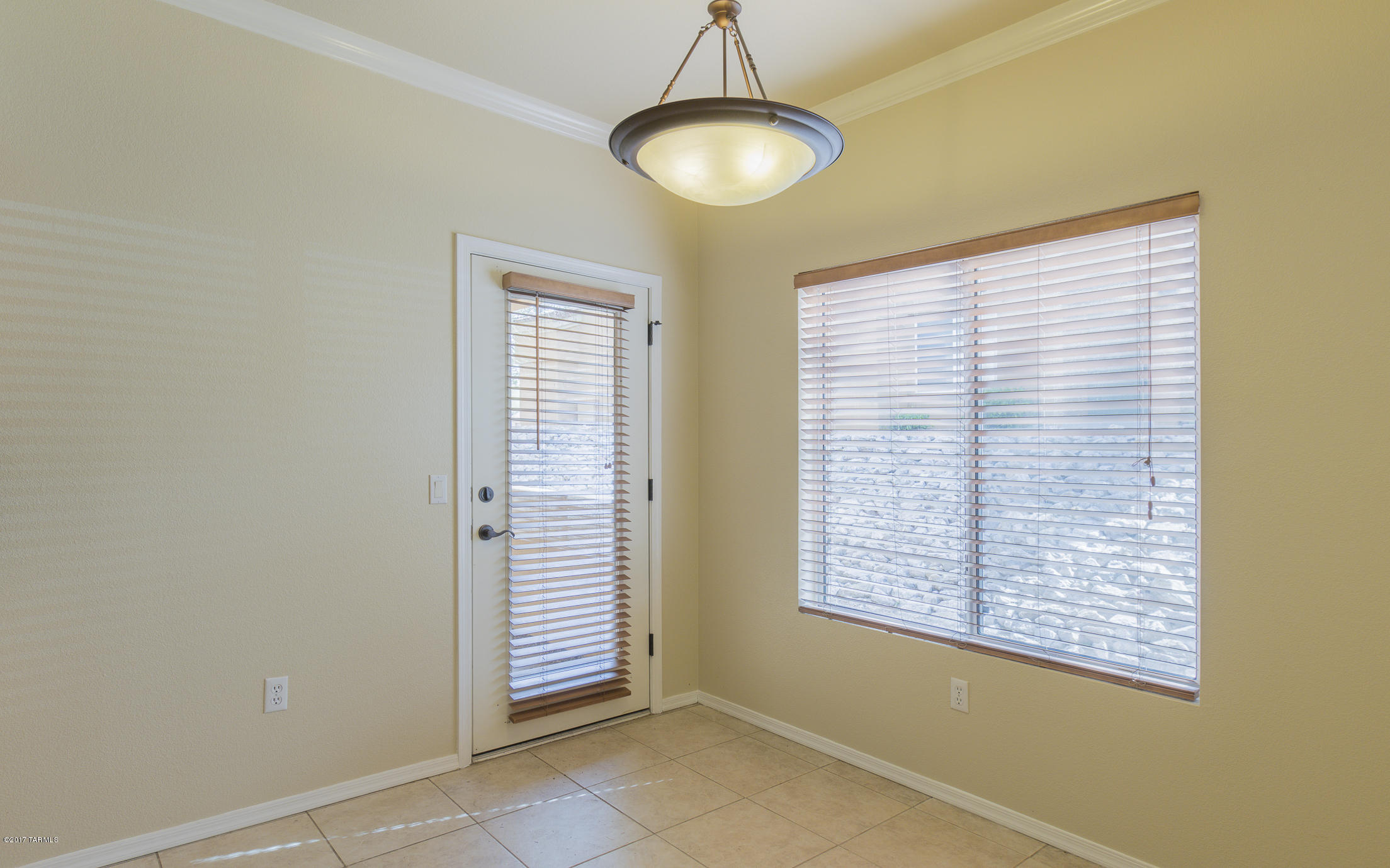 Pinnacle Canyon Condominium - Residential
