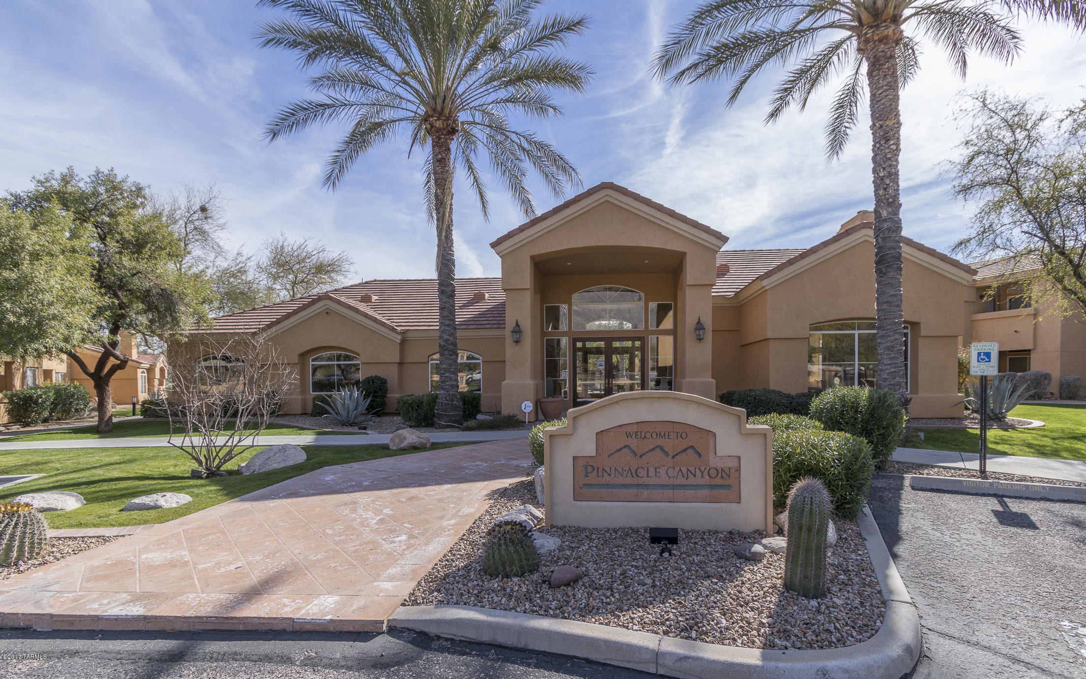 Pinnacle Canyon Condominium - Residential