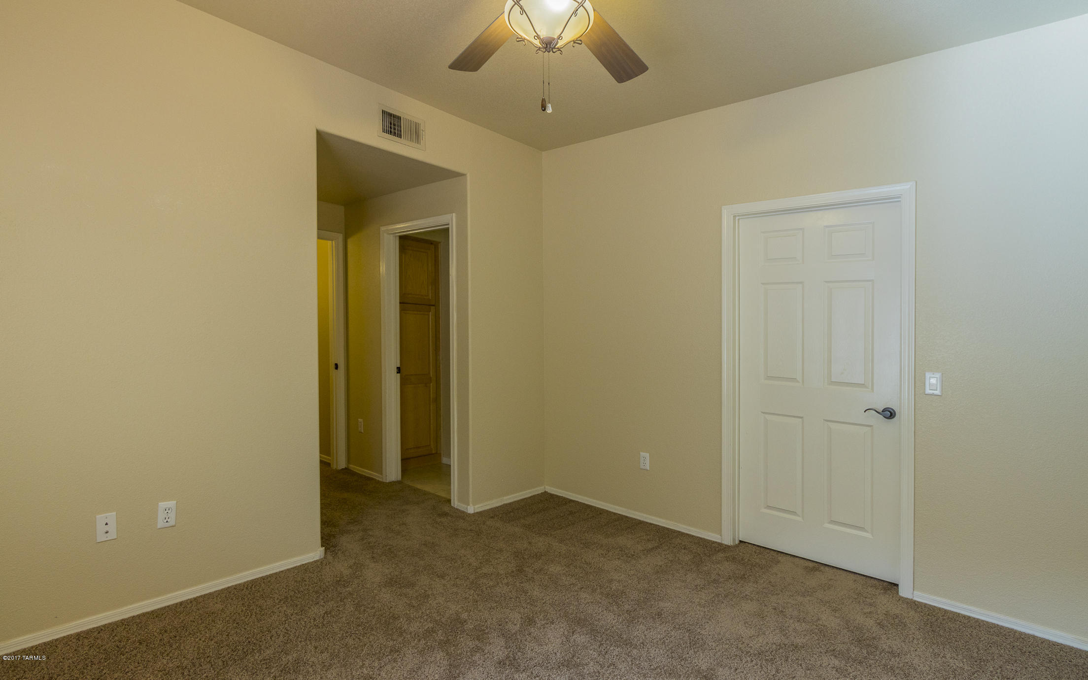 Pinnacle Canyon Condominium - Residential