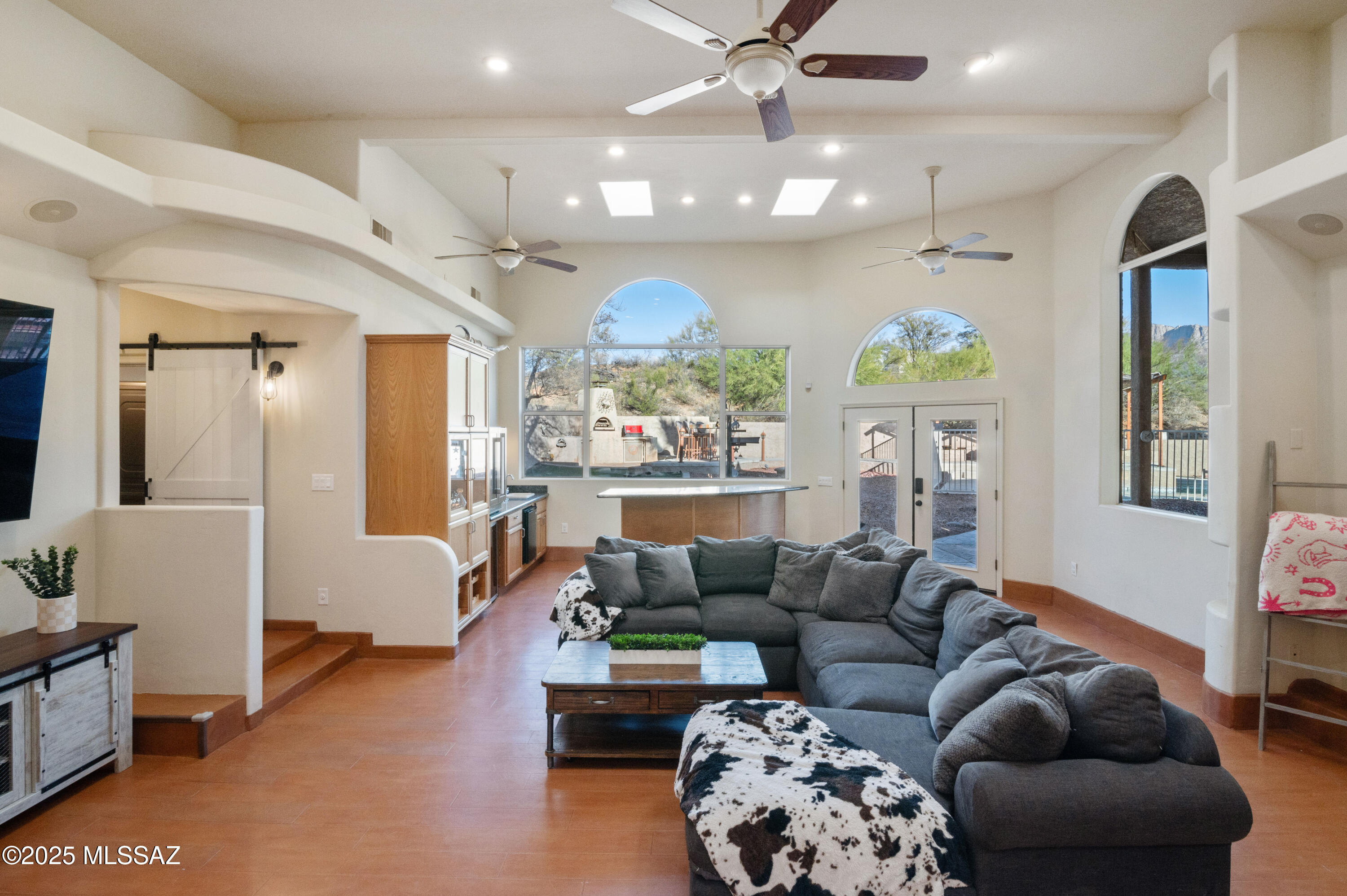 Monte Del Oro (1-187) - Residential