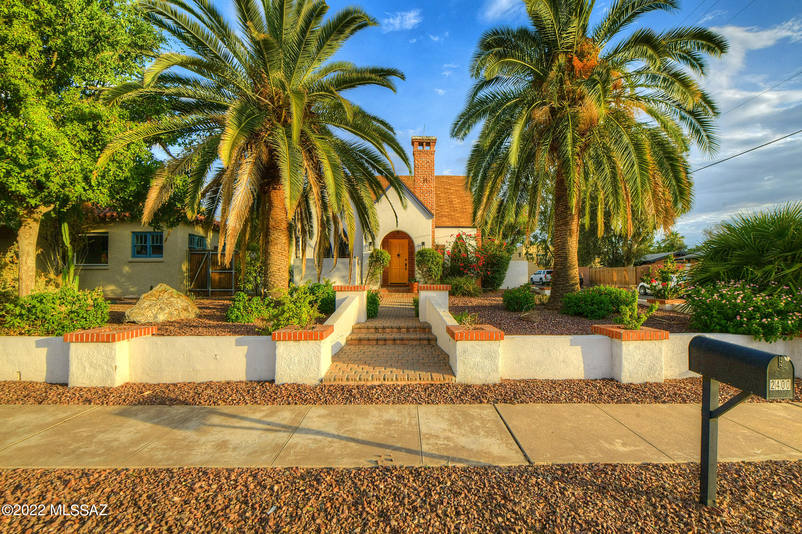 Absolutely stunning historic charmer in Central Tucson!  Wonderful location, true pride of ownership, and even income potential with the well acquainted guest house make this a must see!  Owner has completed many cosmetic and mechanical upgrades over the past few years and the charm and feel of the whole estate will not disappoint!  Sit in your courtyard and enjoy a drink by the fire or a soak in the hot tub and then retreat to your welcoming and charming interior or venture moments away to numerous dining establishments and entertainment.  The possibilities are endless and the separate guest house makes for a wonderful bonus either for family or income potential!!  Schedule your visit today!