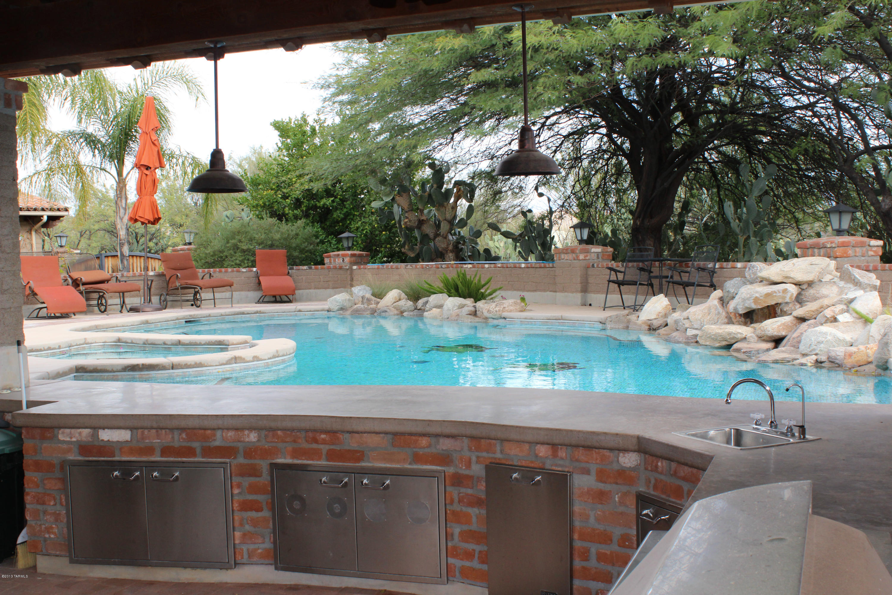 La Cholla Airpark - Residential