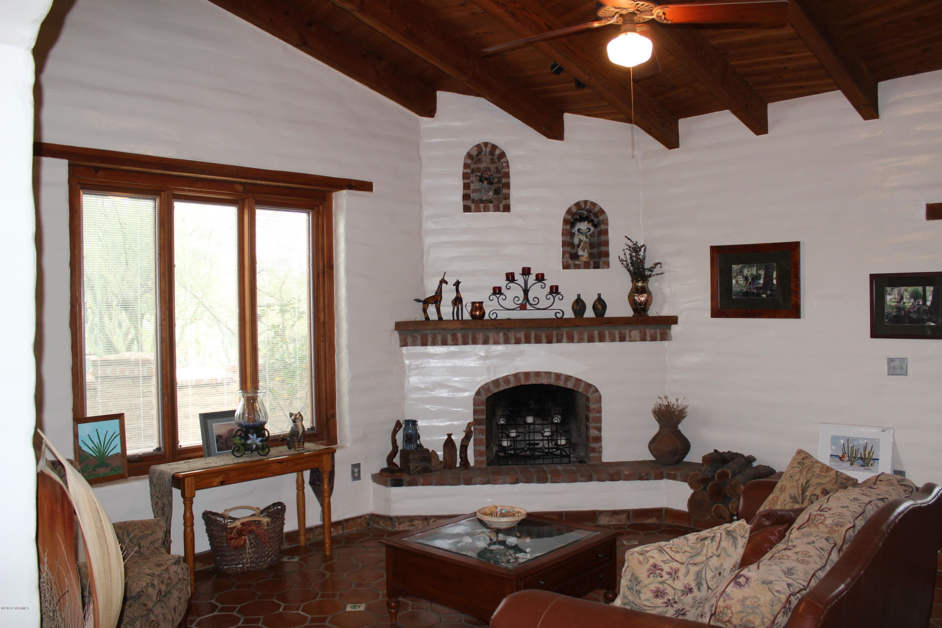La Cholla Airpark - Residential
