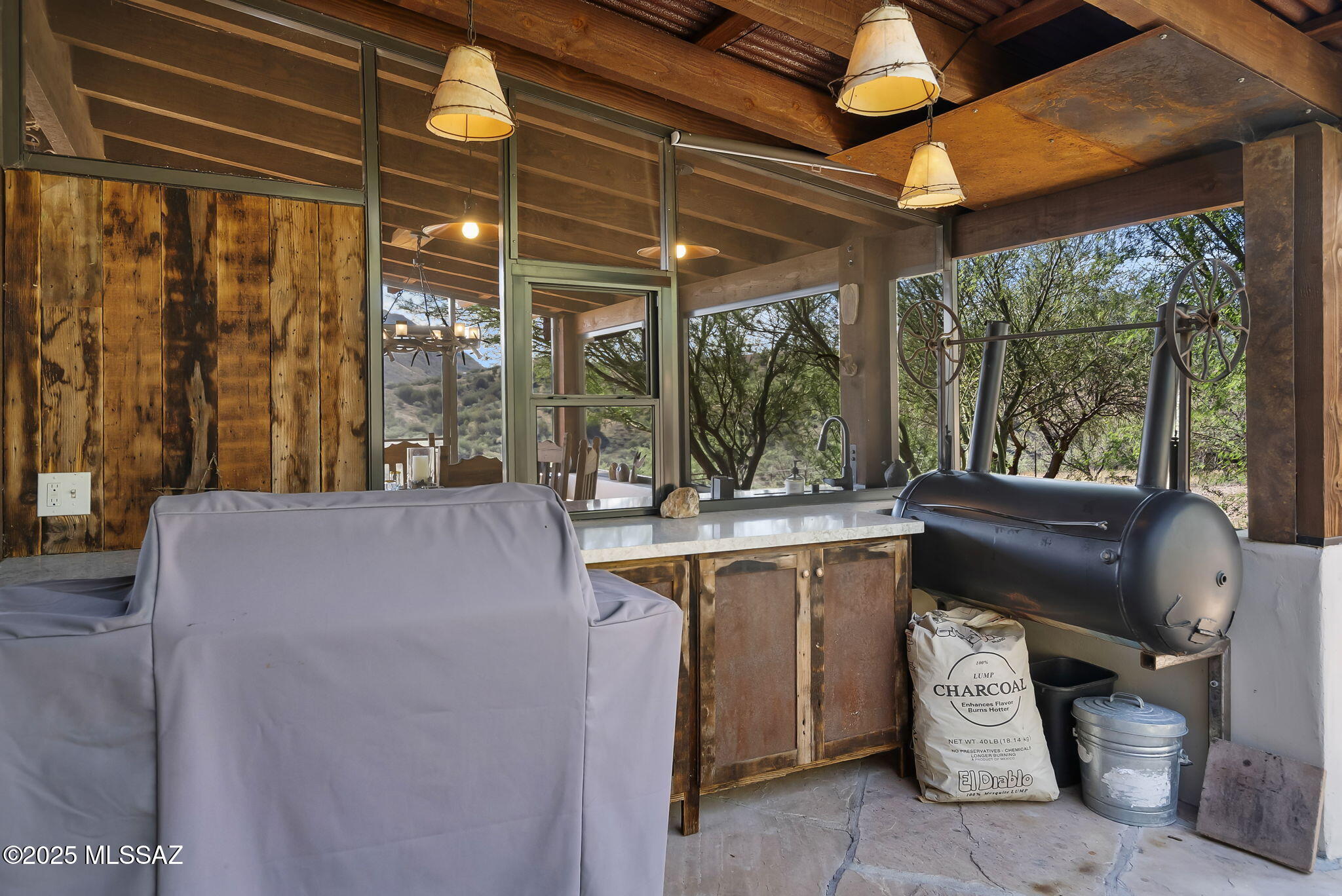 Rail X Ranch Est - Residential