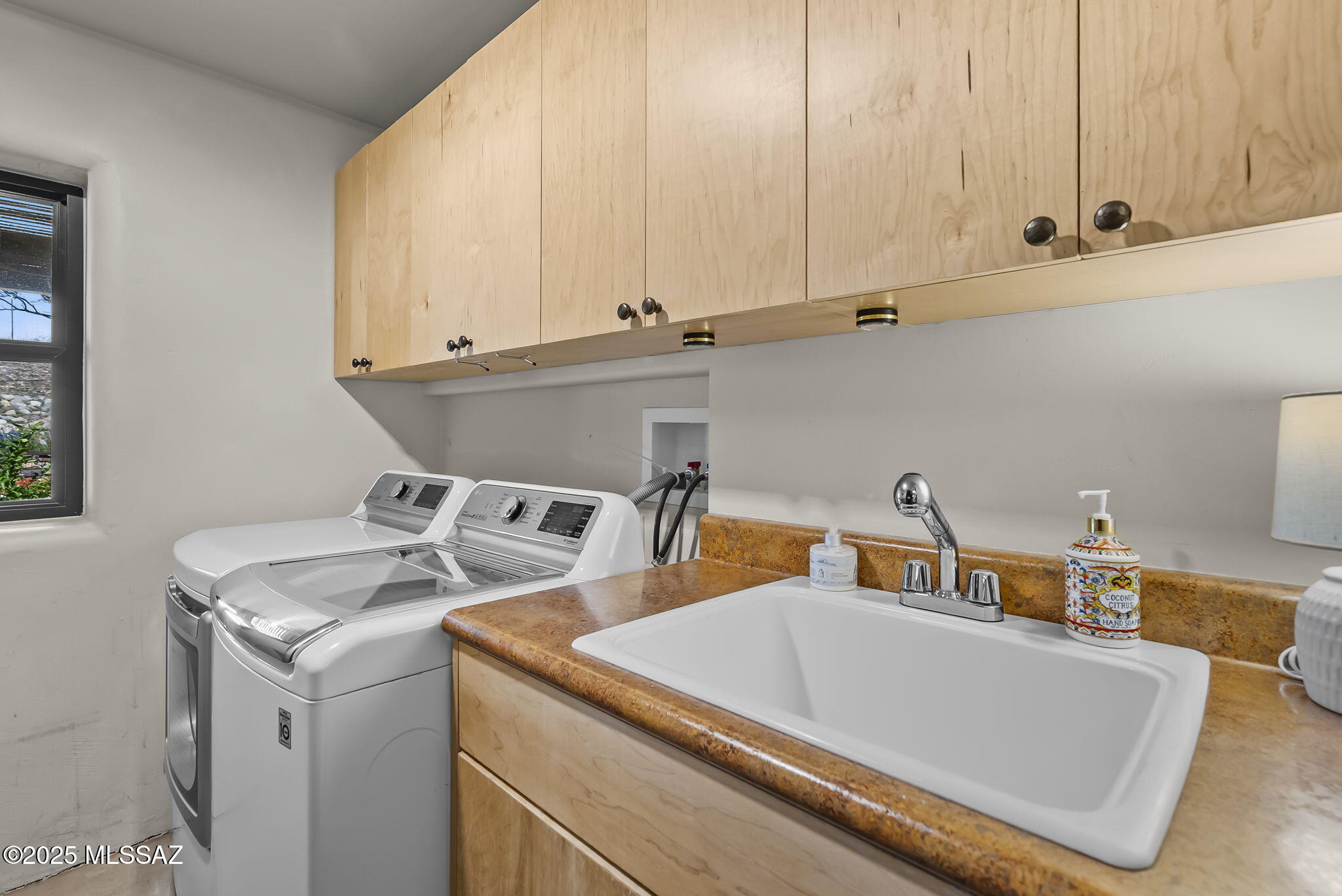 Rail X Ranch Est - Residential
